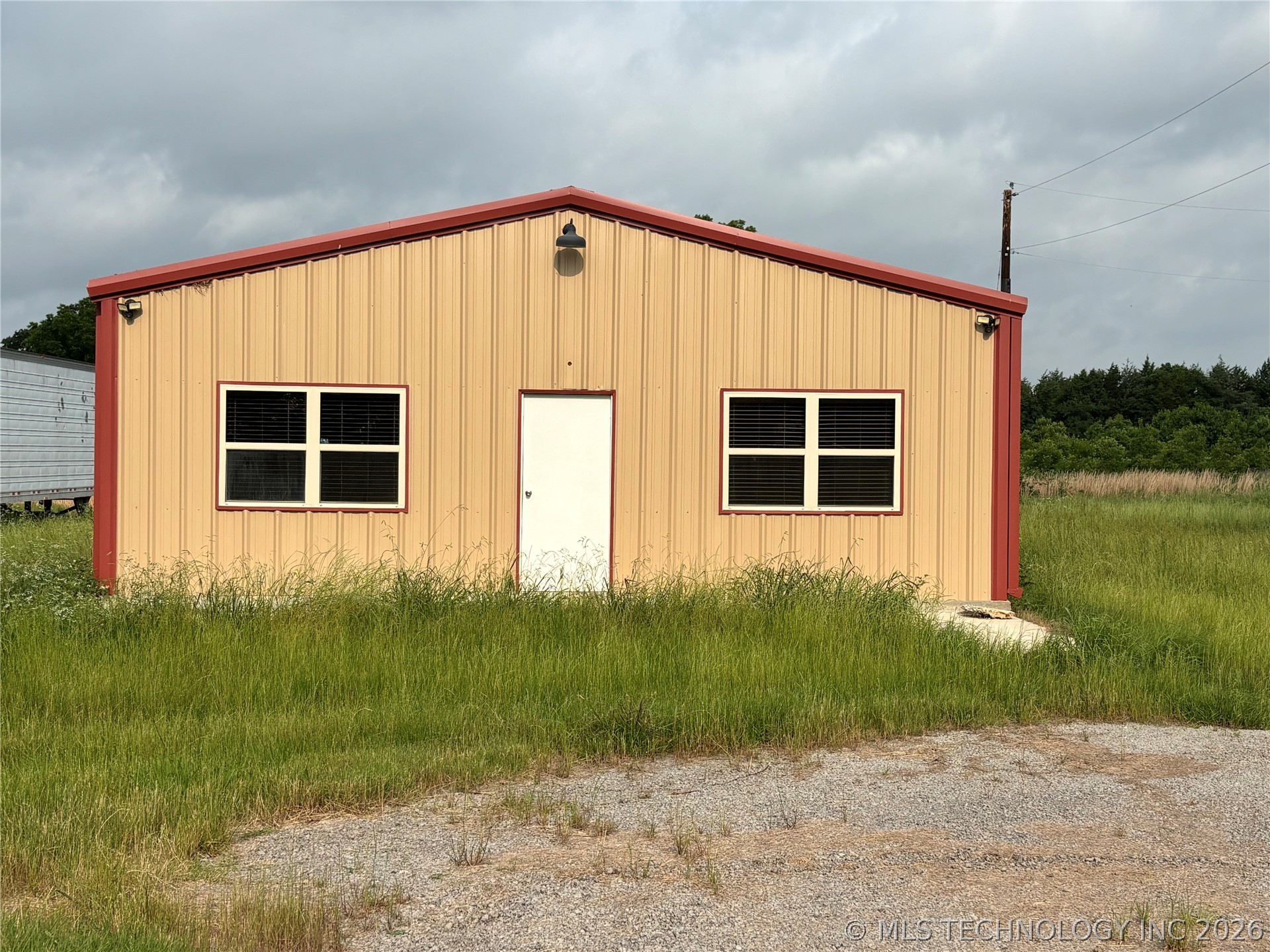 484 South Eighth Colbert OK 74733