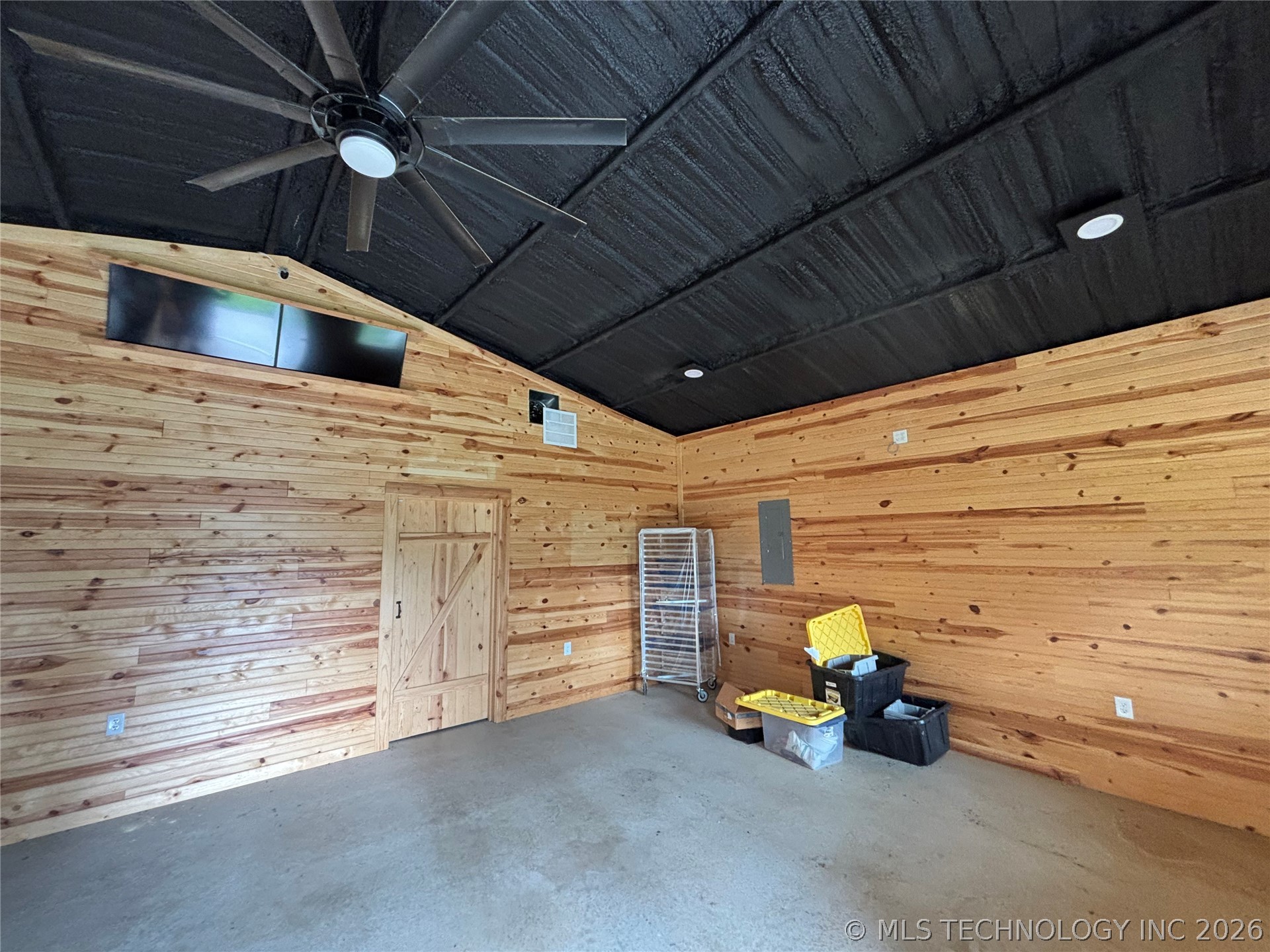 484 South Eighth Colbert OK 74733