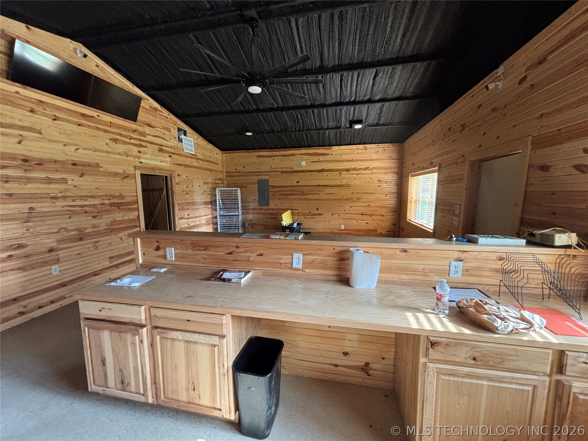 484 South Eighth Colbert OK 74733