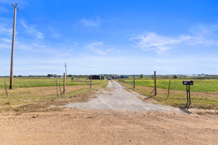21456 S 4440 Road Vinita OK 74301