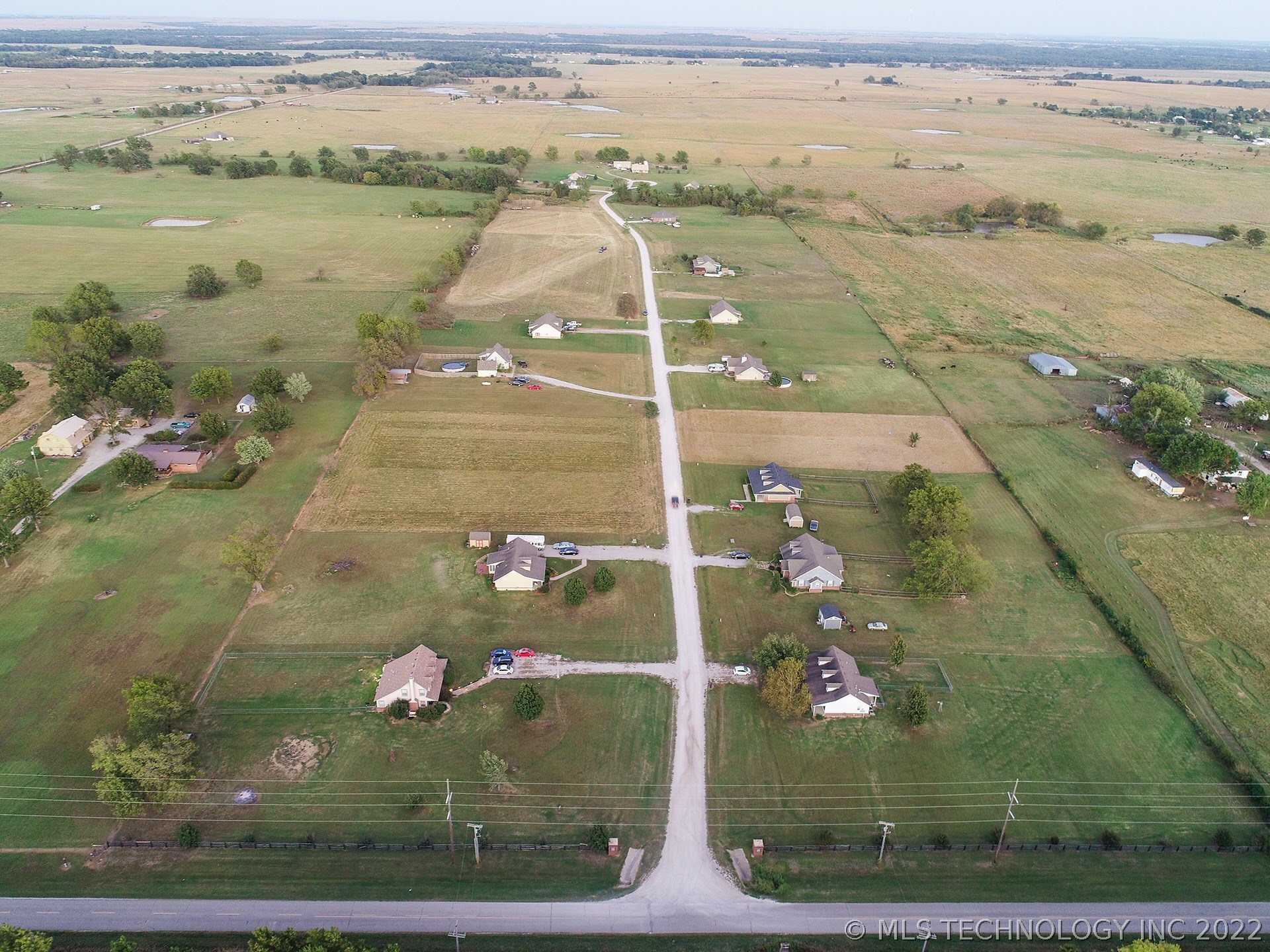 398300 W 3230 Drive Ramona OK 74061
