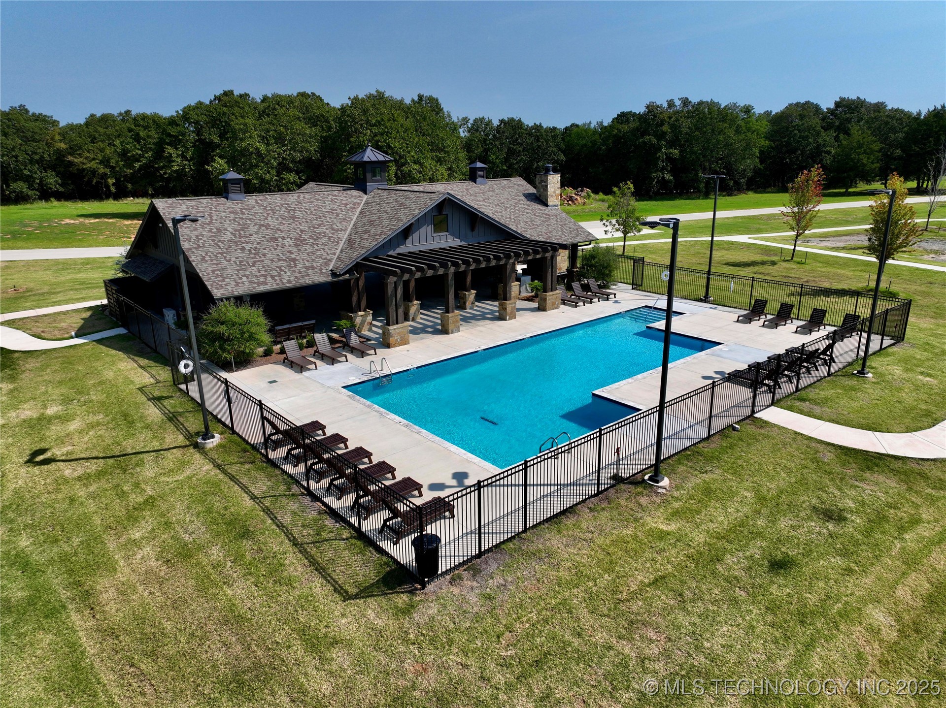 206 Patriot Pointe Eufaula OK 74432