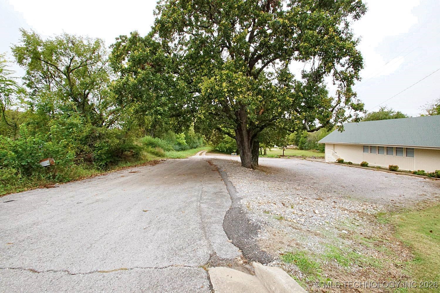 2626 S Muskogee Avenue Tahlequah OK 74464