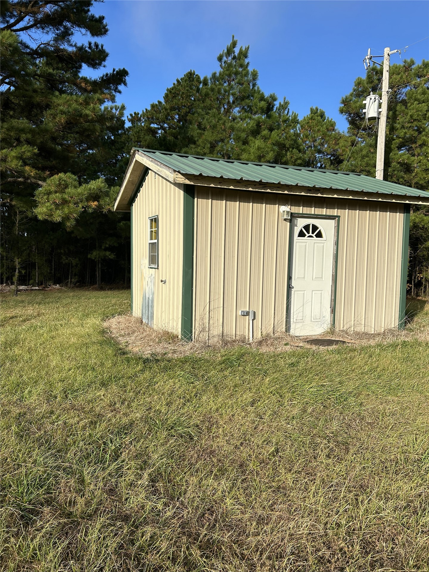 9915 SE Highway 2 Wilburton OK 74578