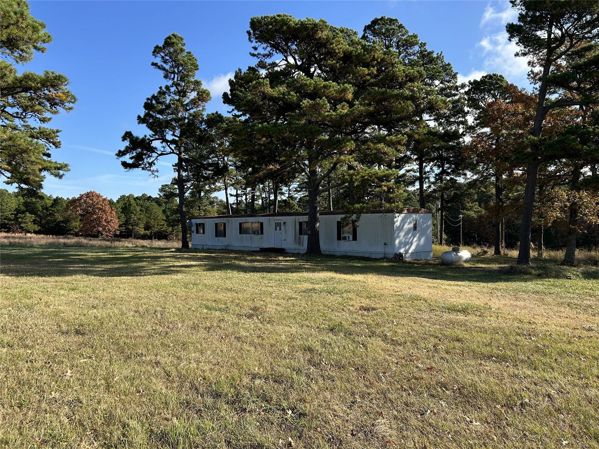 9915 SE Highway 2 Wilburton OK 74578