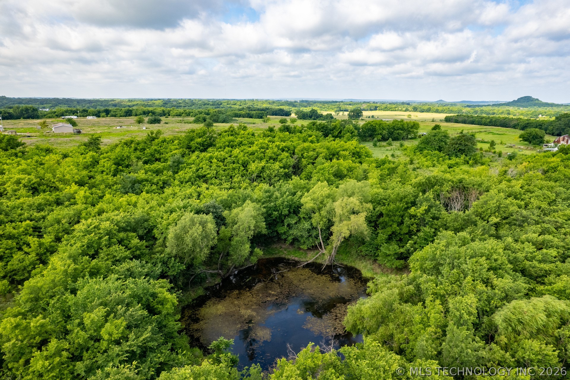 7 E 400 Road Claremore OK 74017