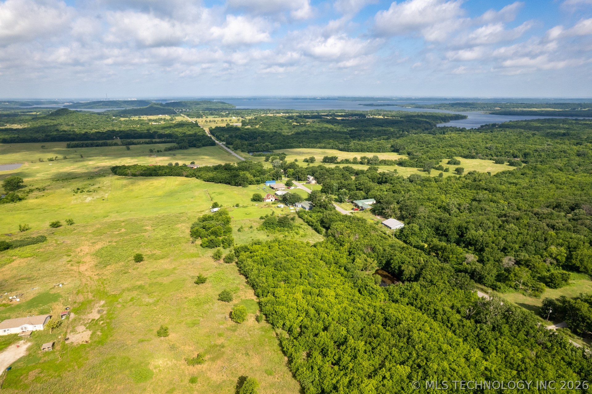 7 E 400 Road Claremore OK 74017