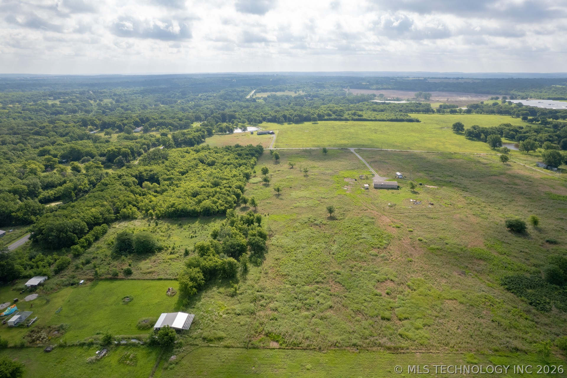 7 E 400 Road Claremore OK 74017