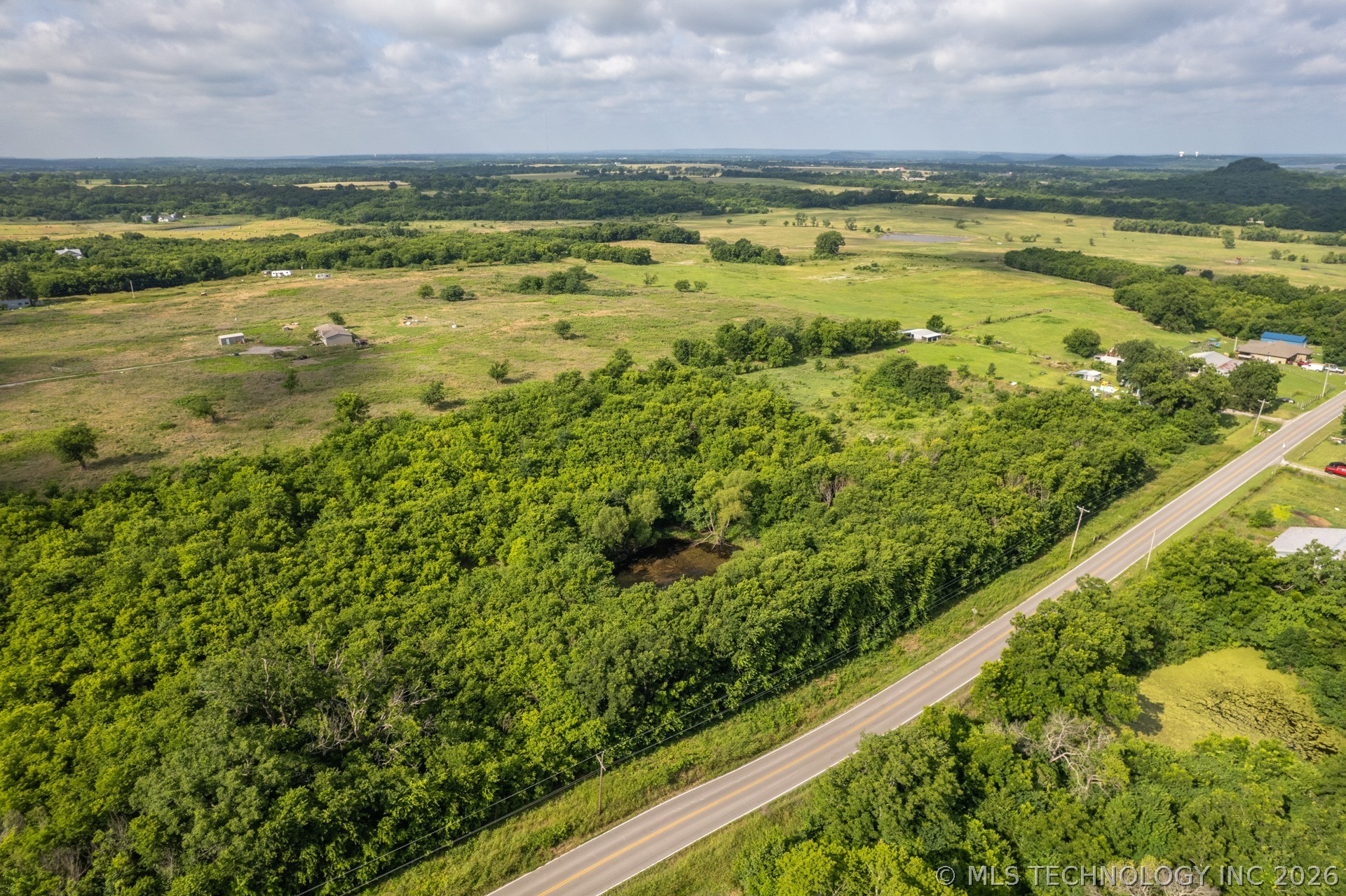 7 E 400 Road Claremore OK 74017