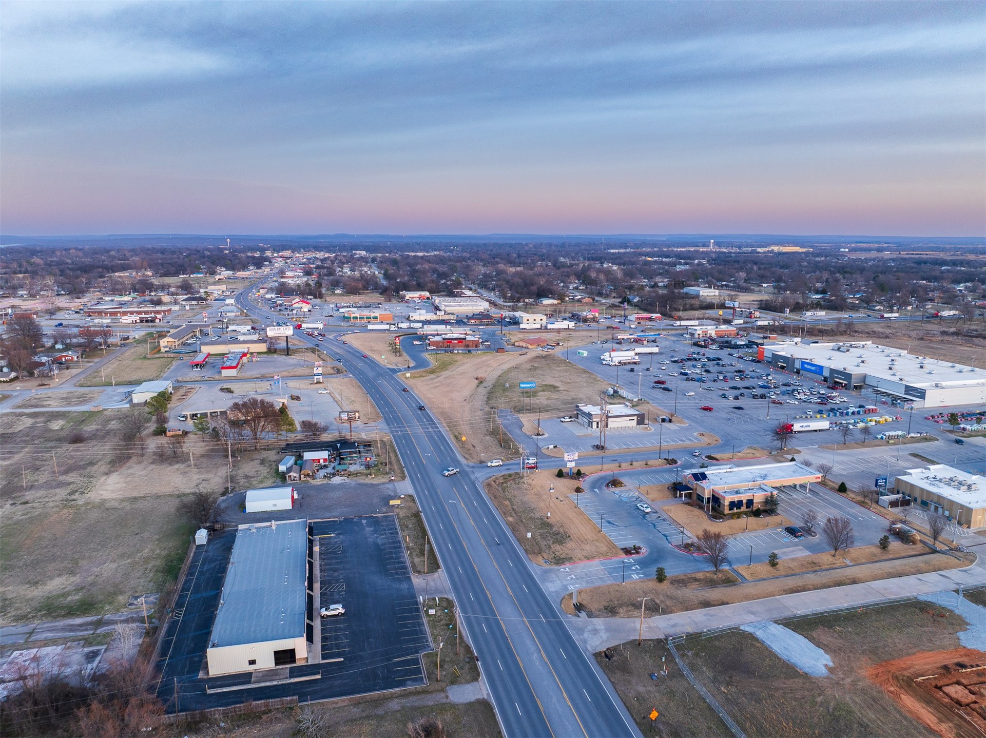 1516 W 51 Highway Wagoner OK 74467