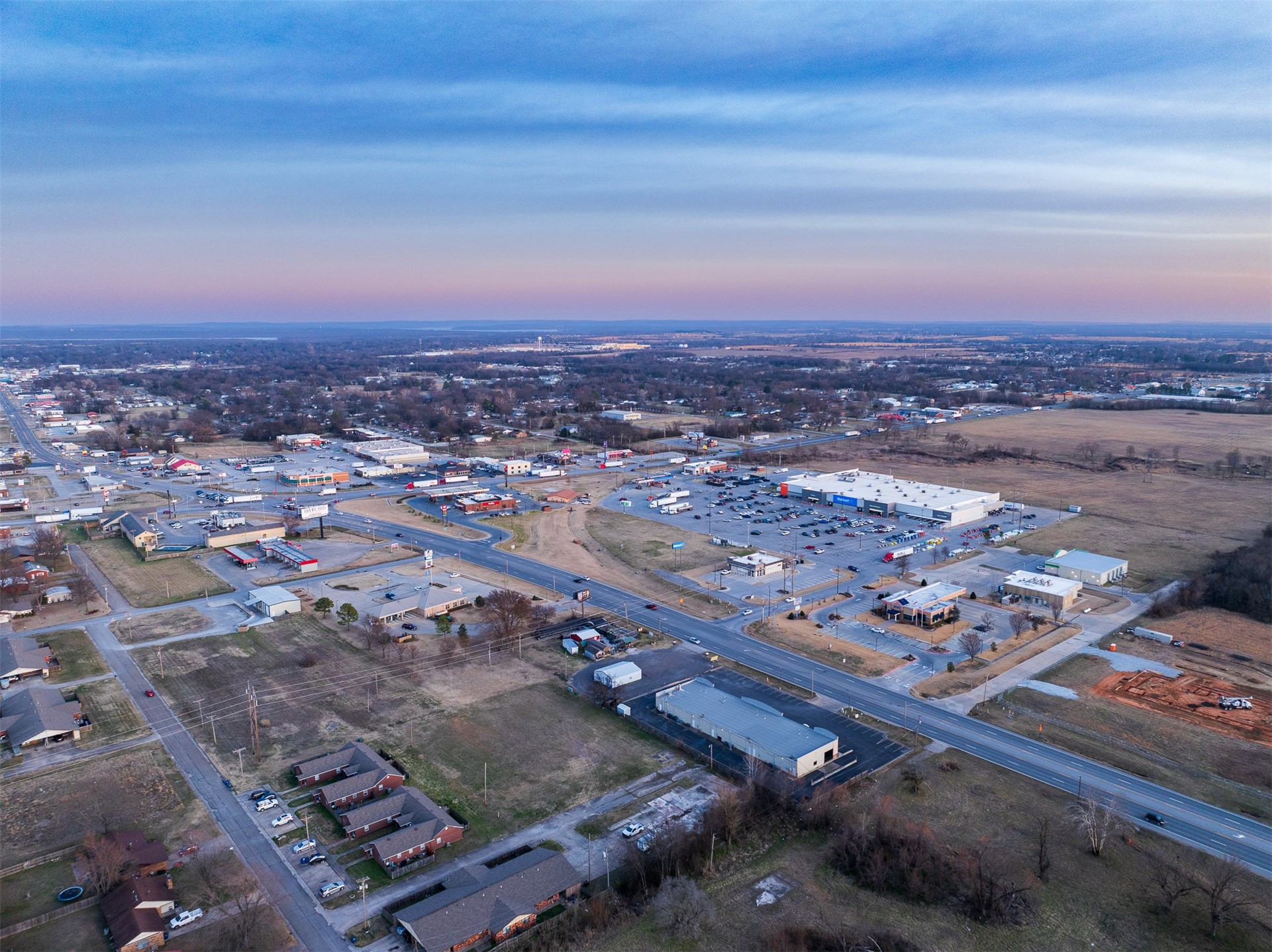 1516 W 51 Highway Wagoner OK 74467