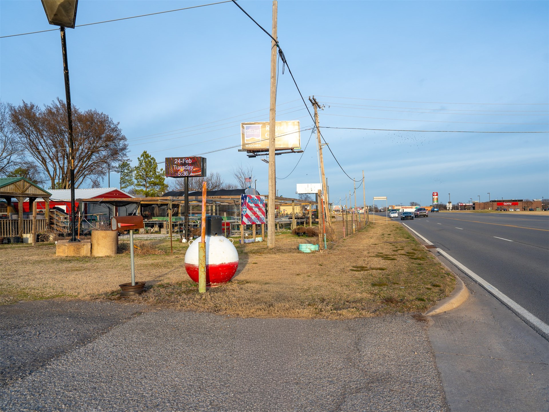1516 W 51 Highway Wagoner OK 74467