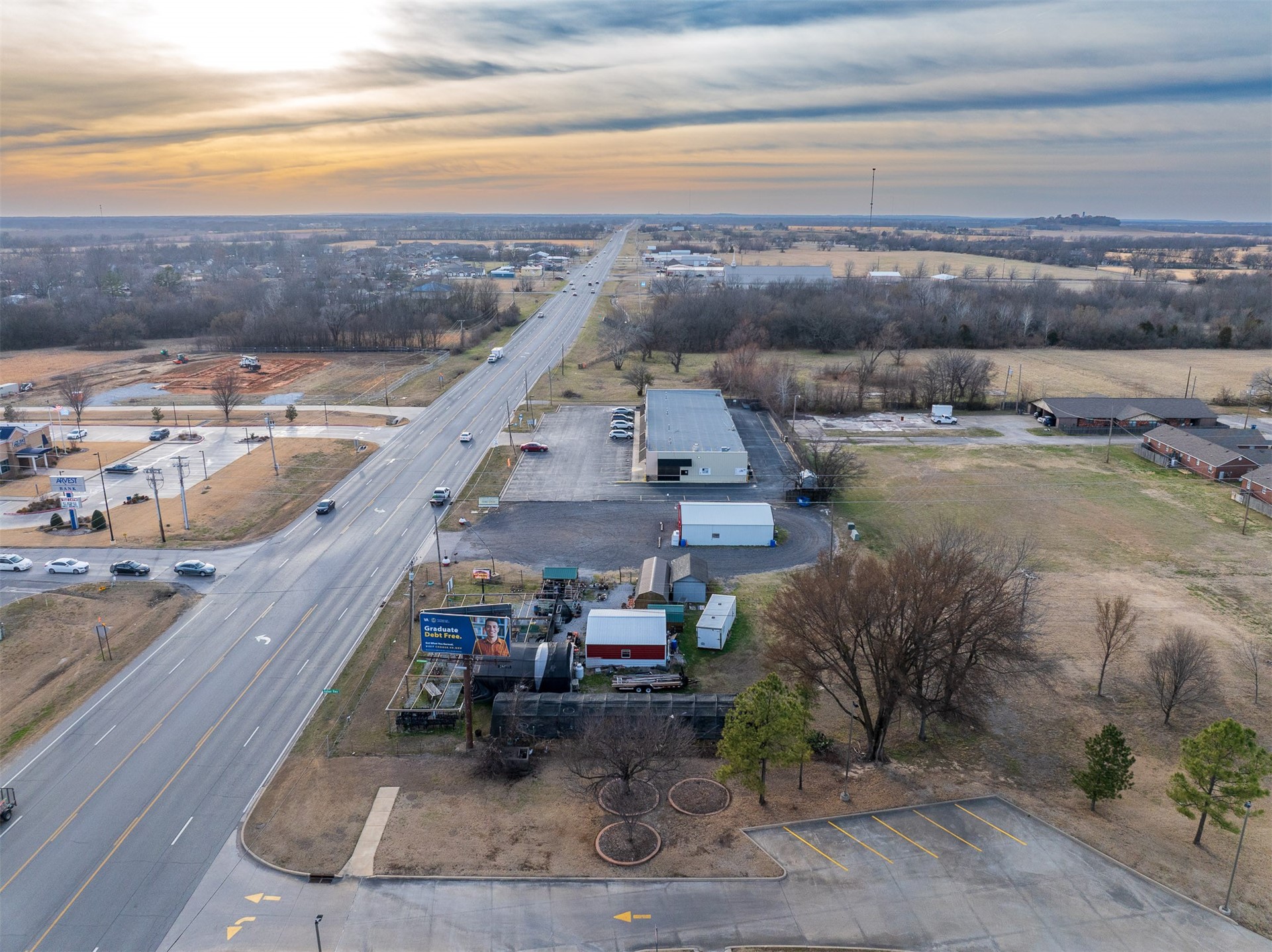 1516 W 51 Highway Wagoner OK 74467
