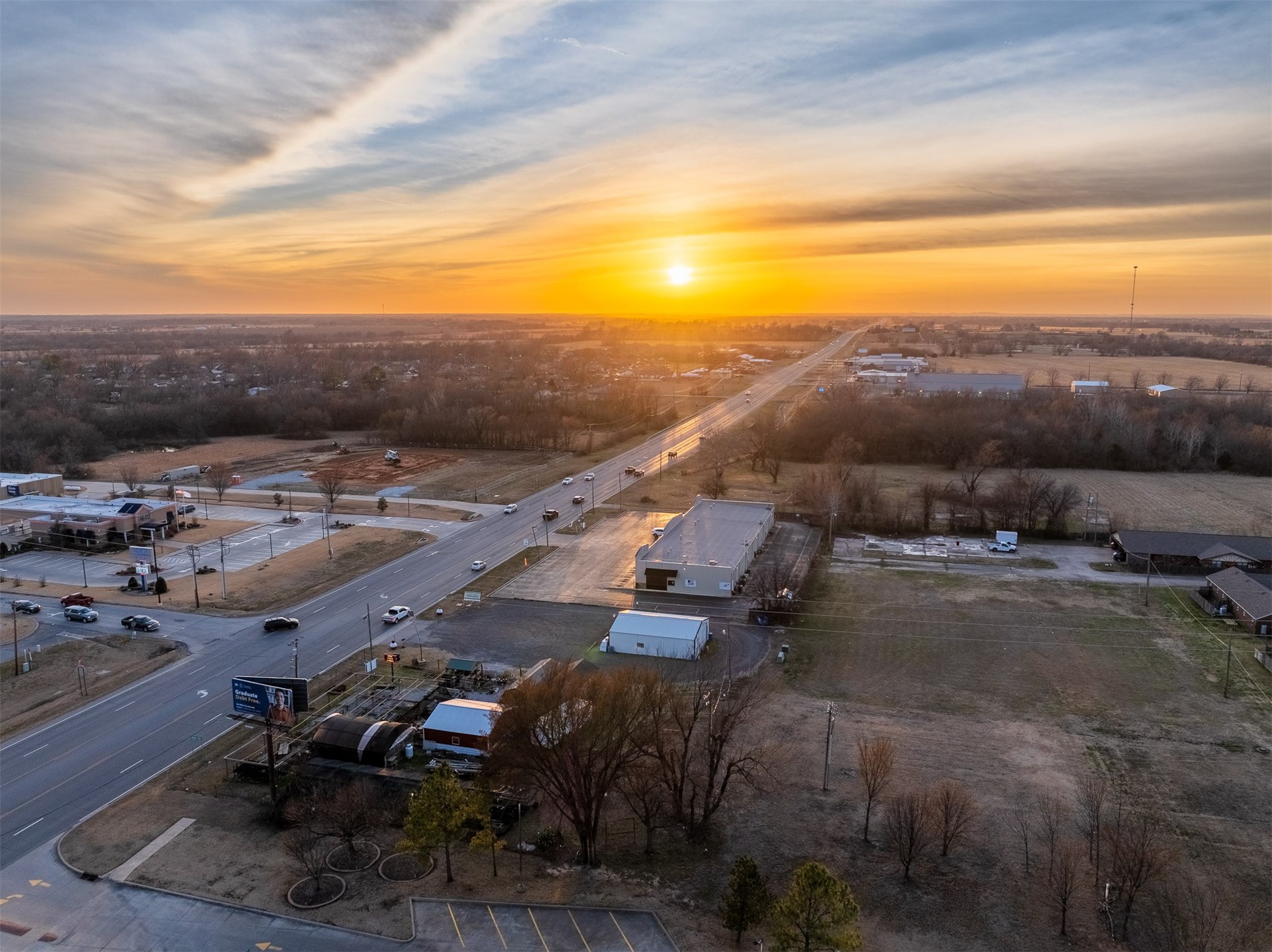1516 W 51 Highway Wagoner OK 74467