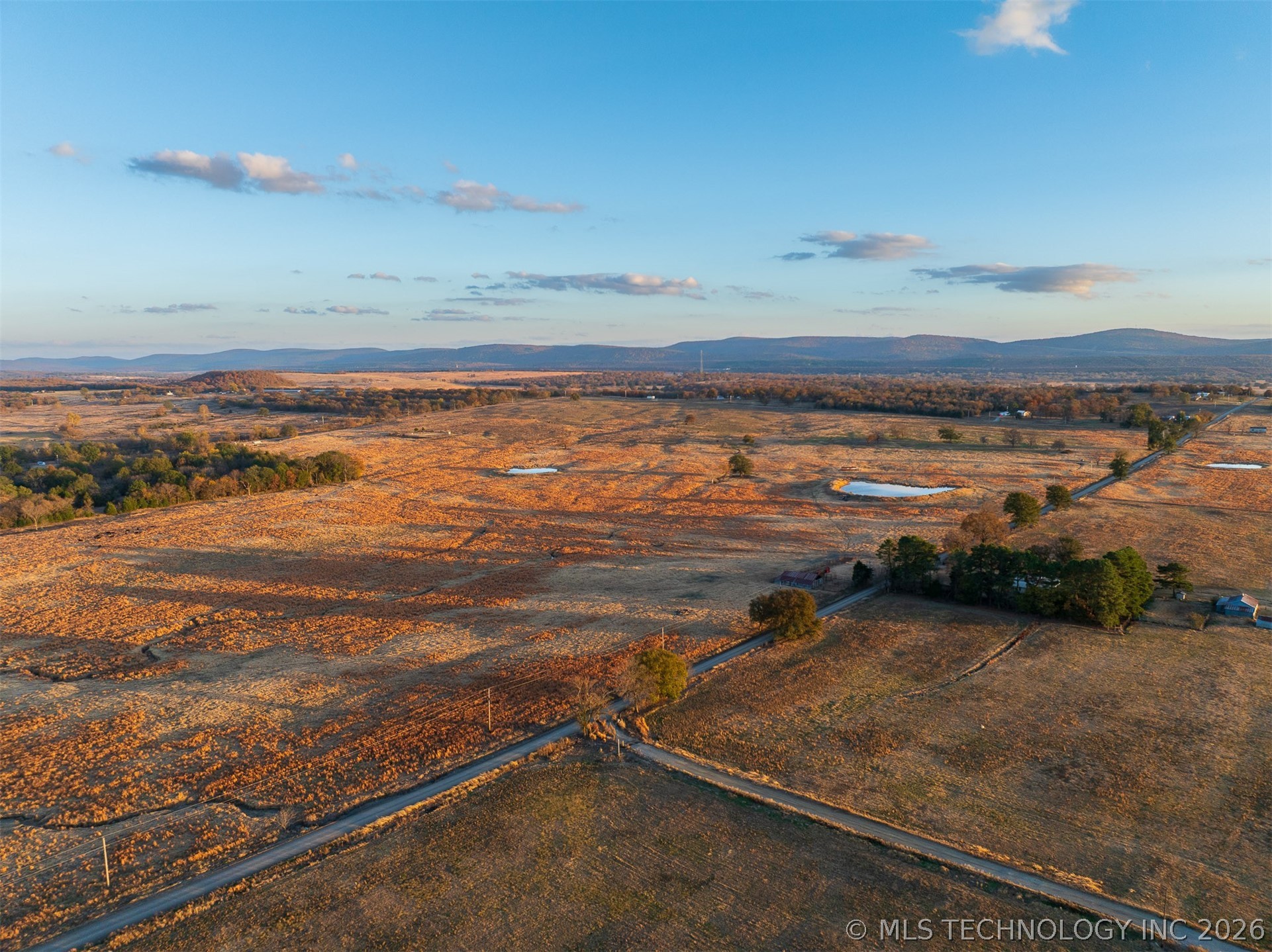 140 S County Road 4440 Mccurtain OK 74944