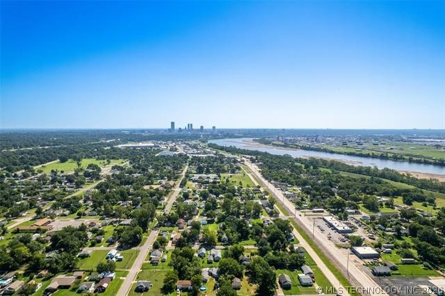 618 S 50th Westavenue Tulsa OK 74127