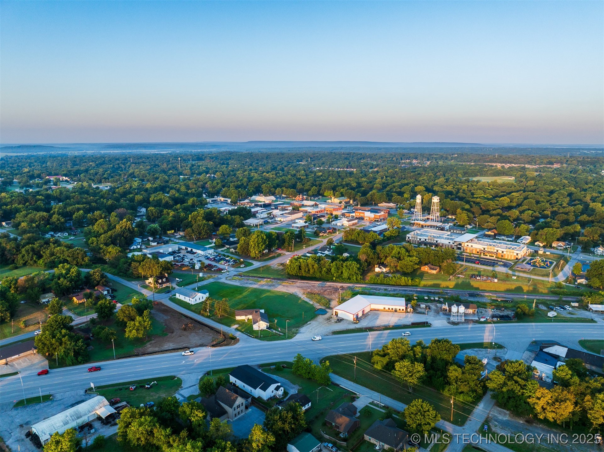 5 Highway 51 Coweta OK 74429