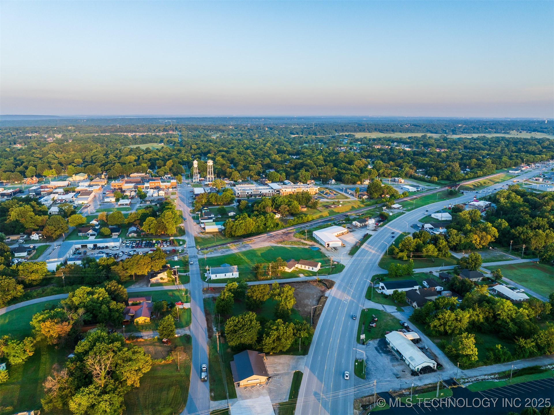 5 Highway 51 Coweta OK 74429