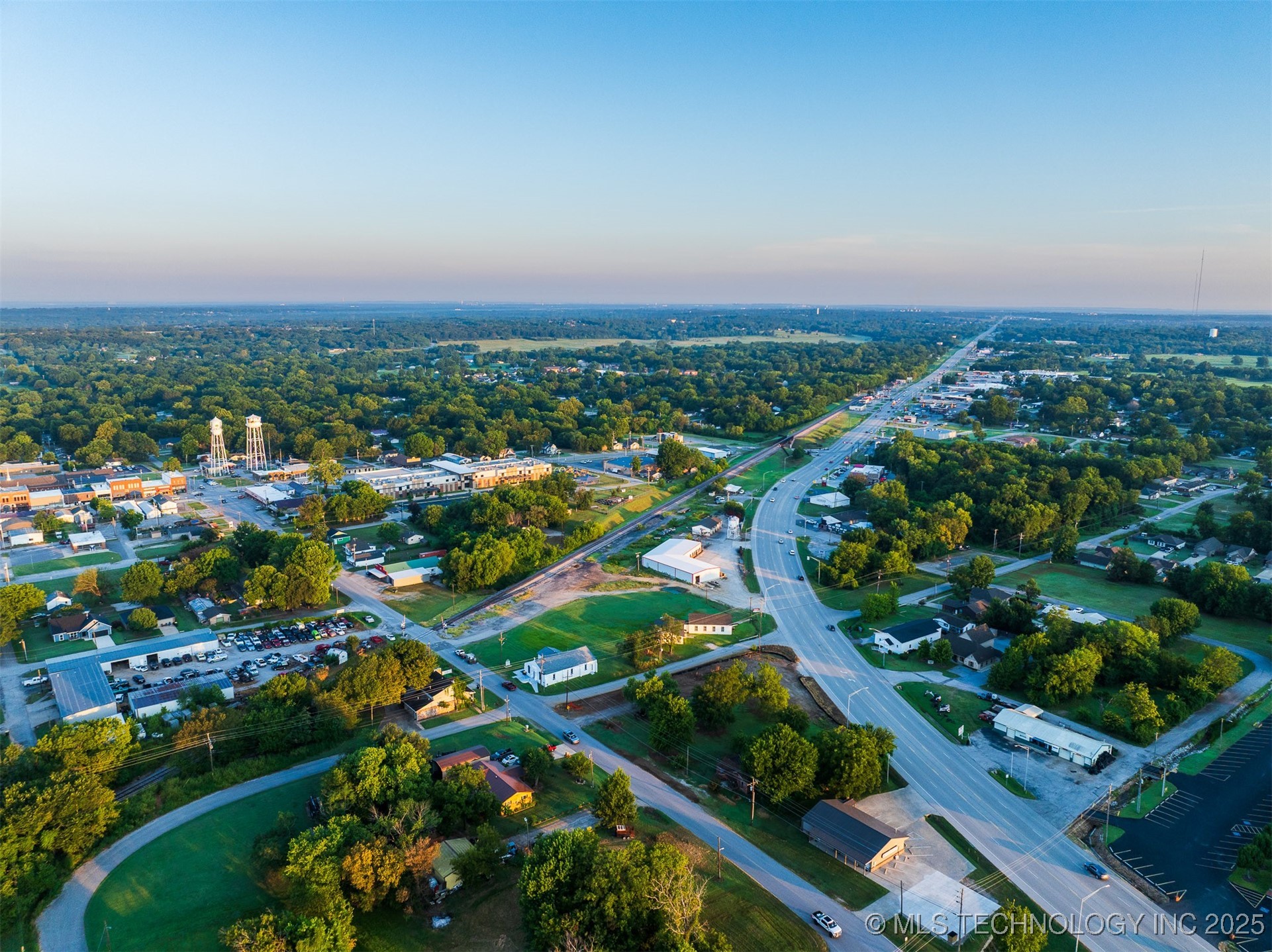5 Highway 51 Coweta OK 74429