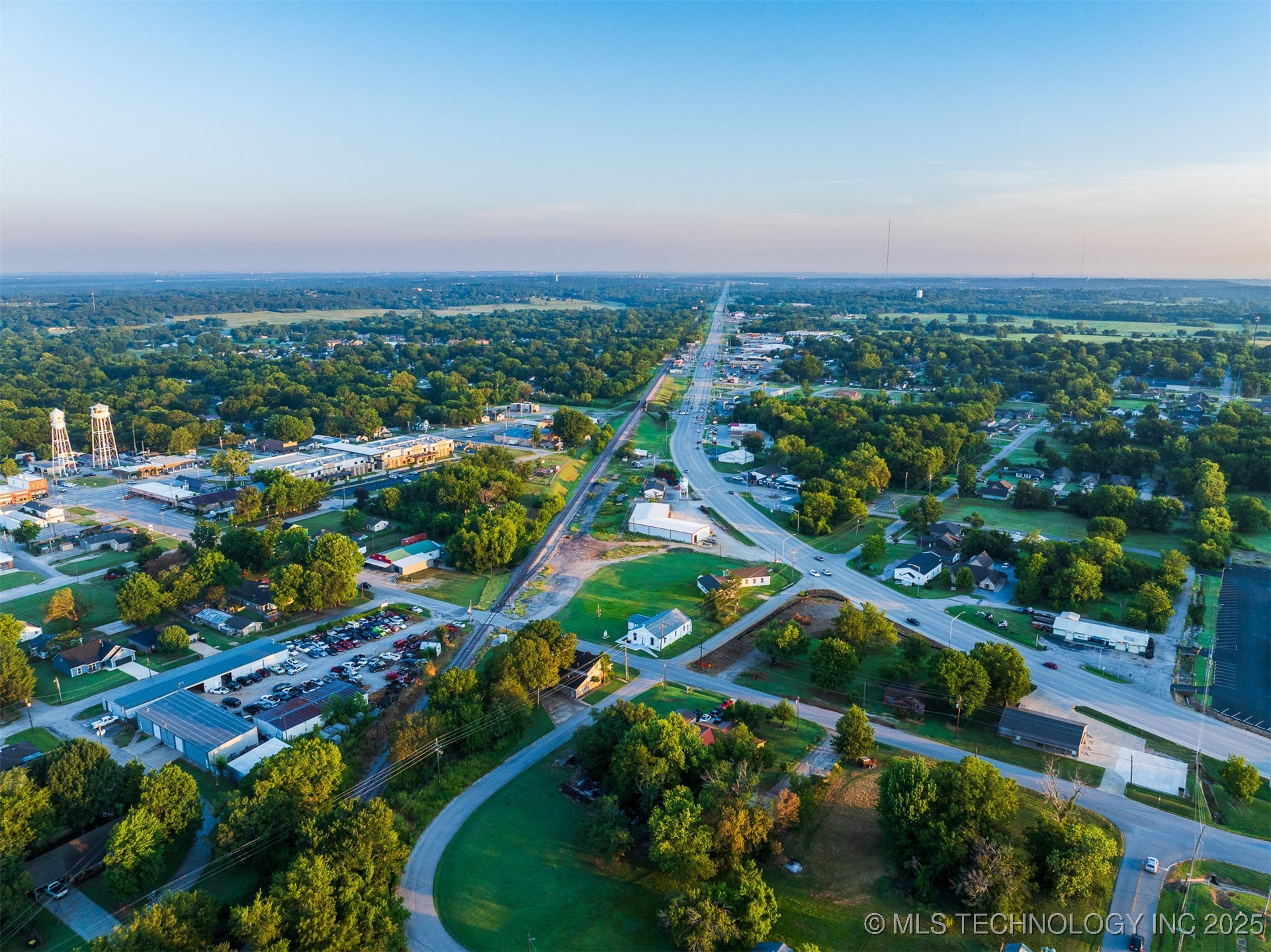 5 Highway 51 Coweta OK 74429