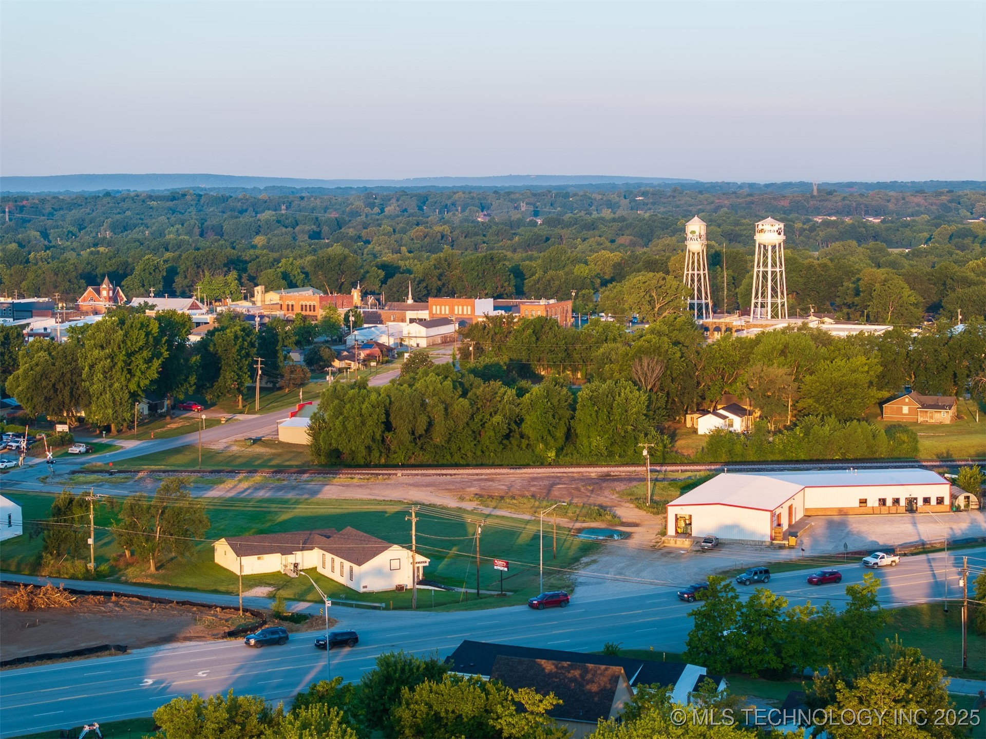 5 Highway 51 Coweta OK 74429