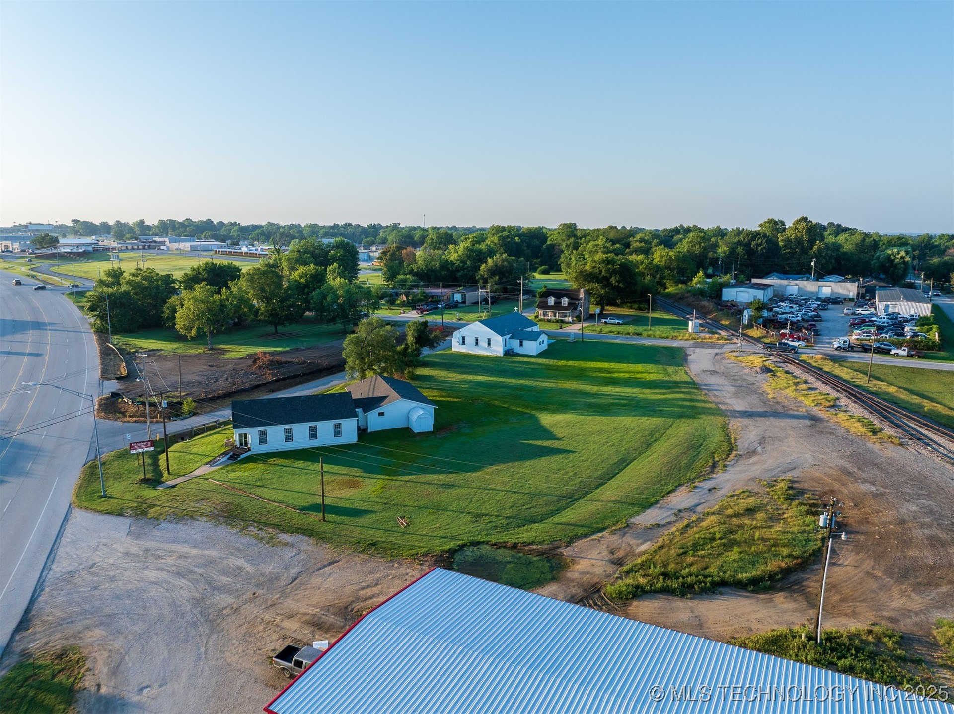 5 Highway 51 Coweta OK 74429