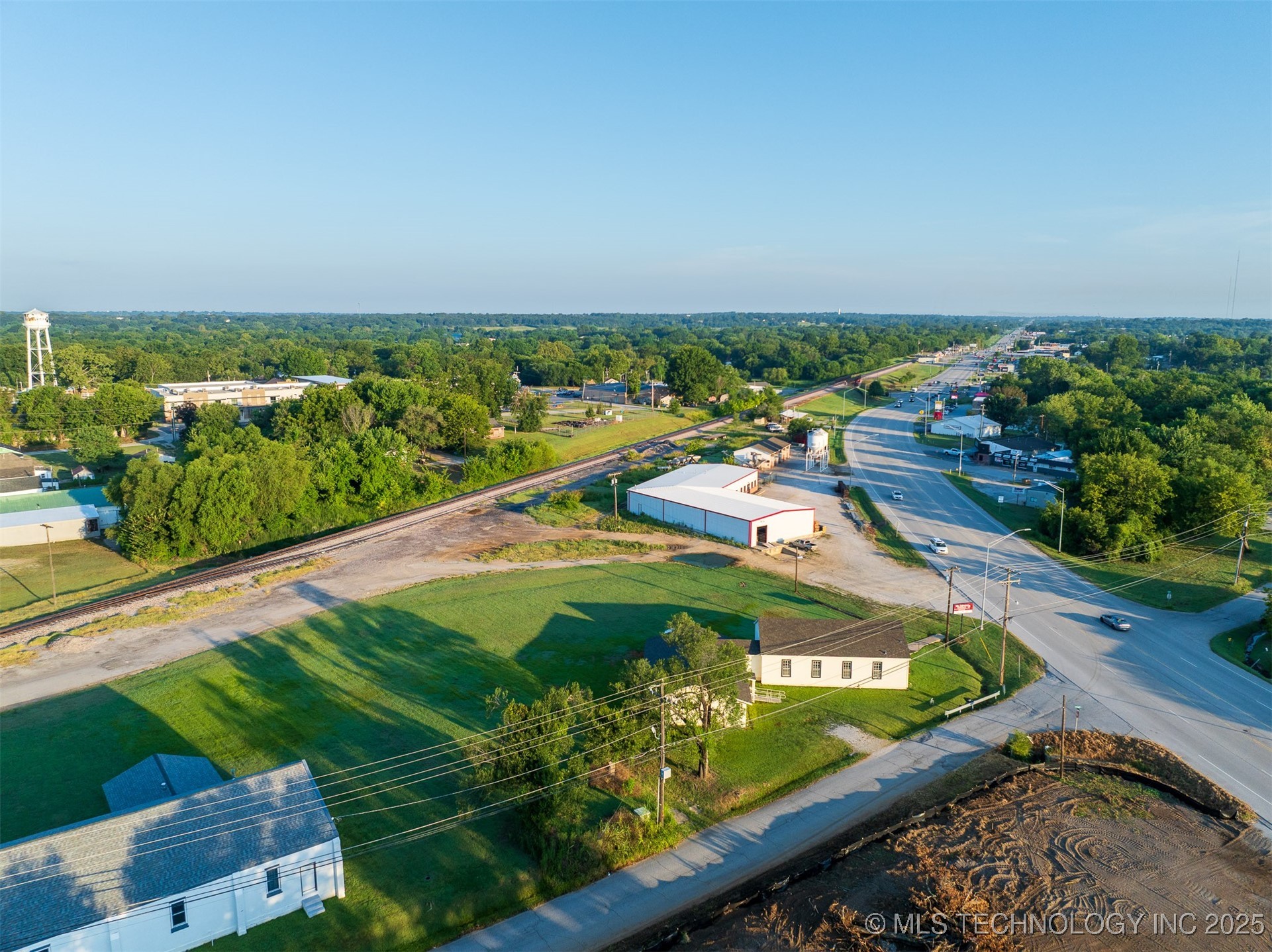 5 Highway 51 Coweta OK 74429