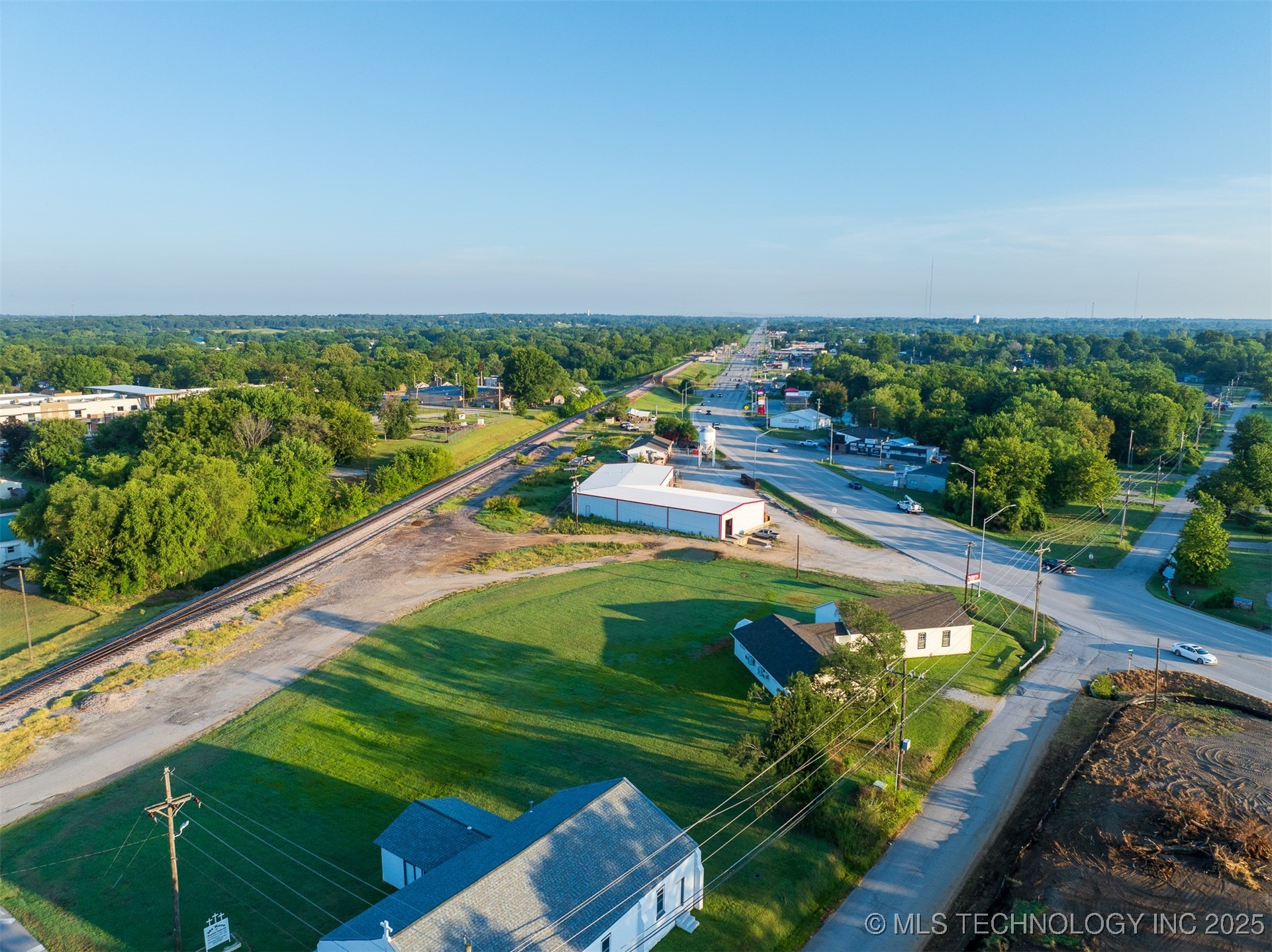 5 Highway 51 Coweta OK 74429