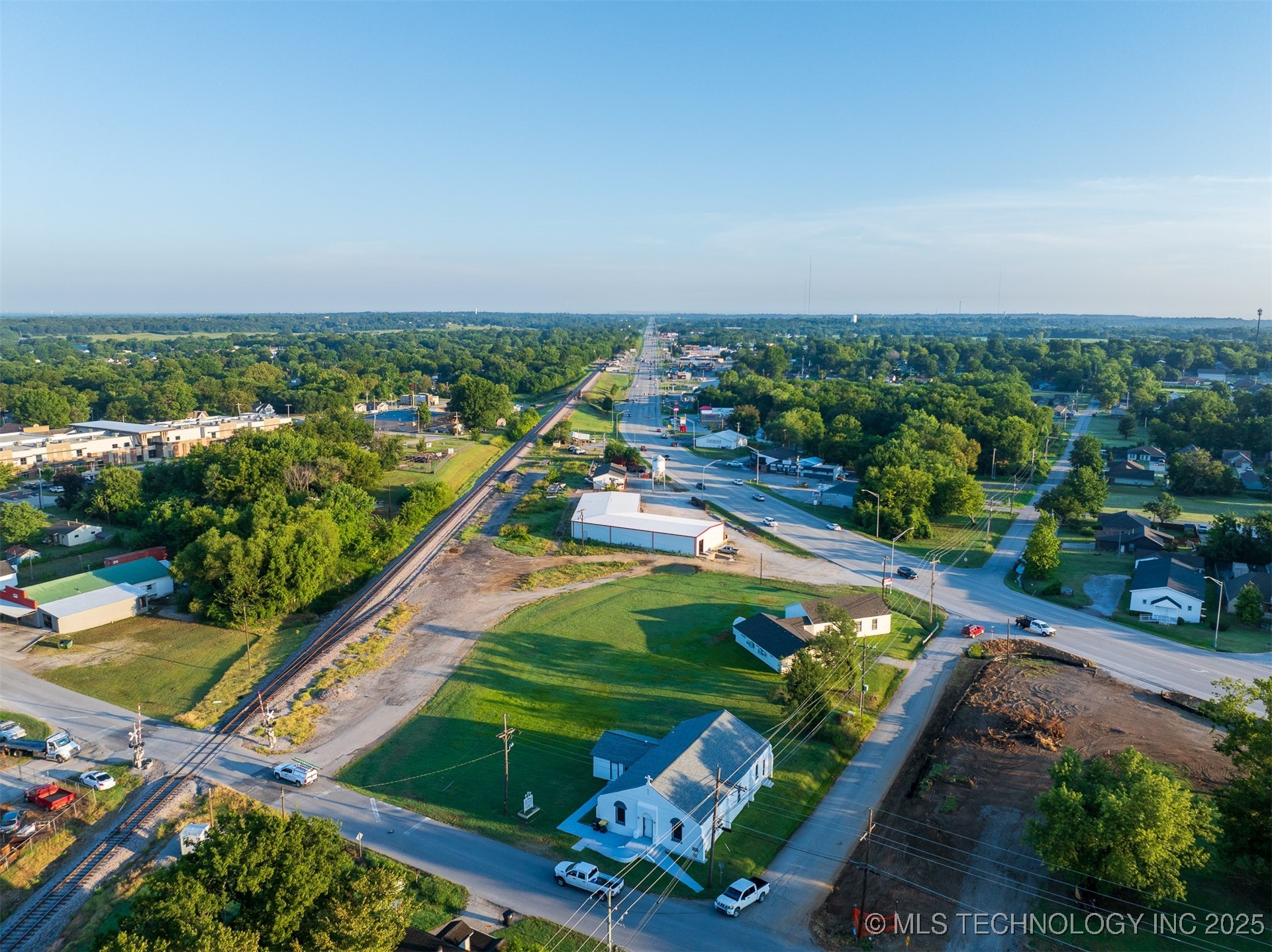 5 Highway 51 Coweta OK 74429
