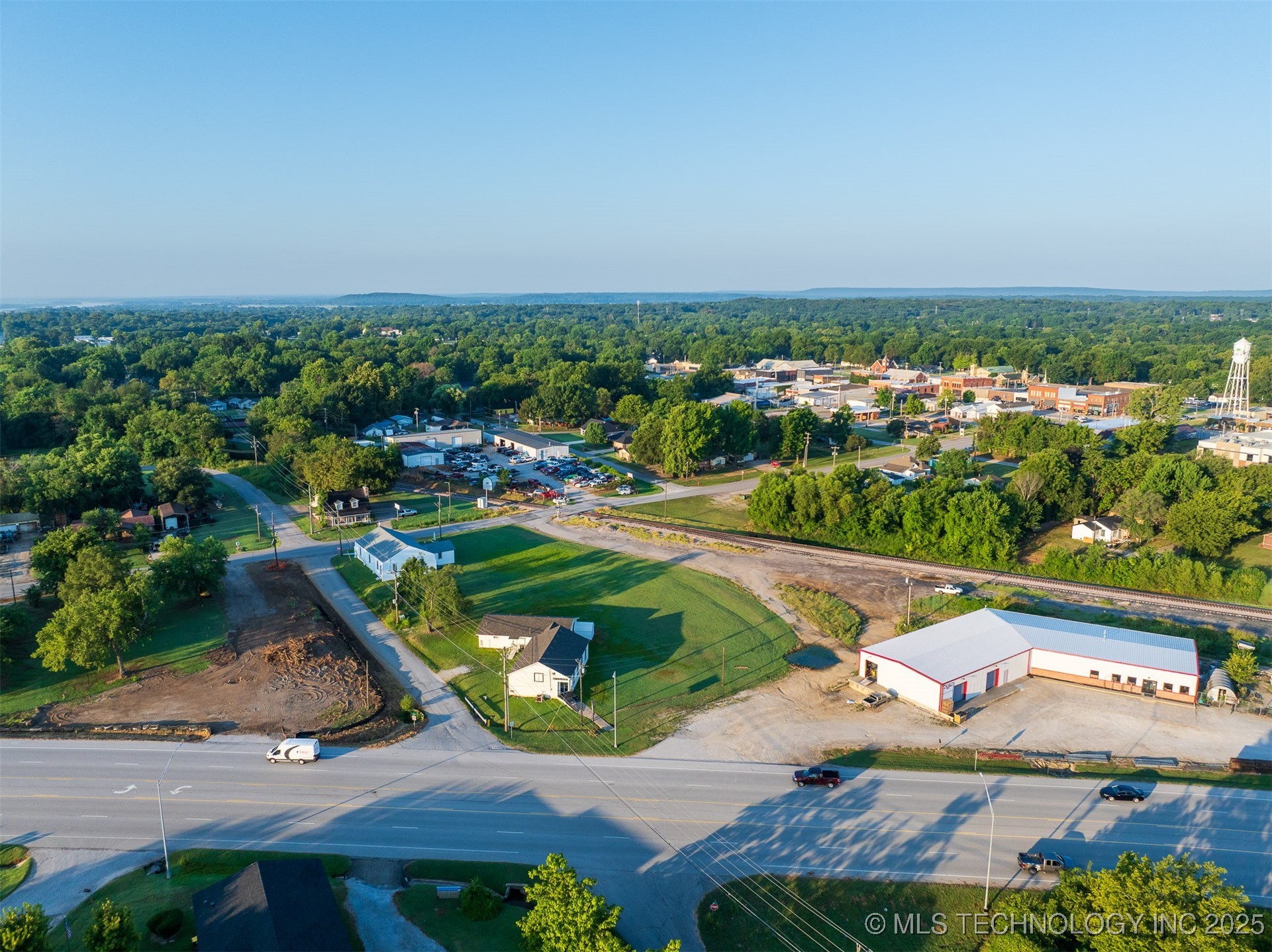 5 Highway 51 Coweta OK 74429