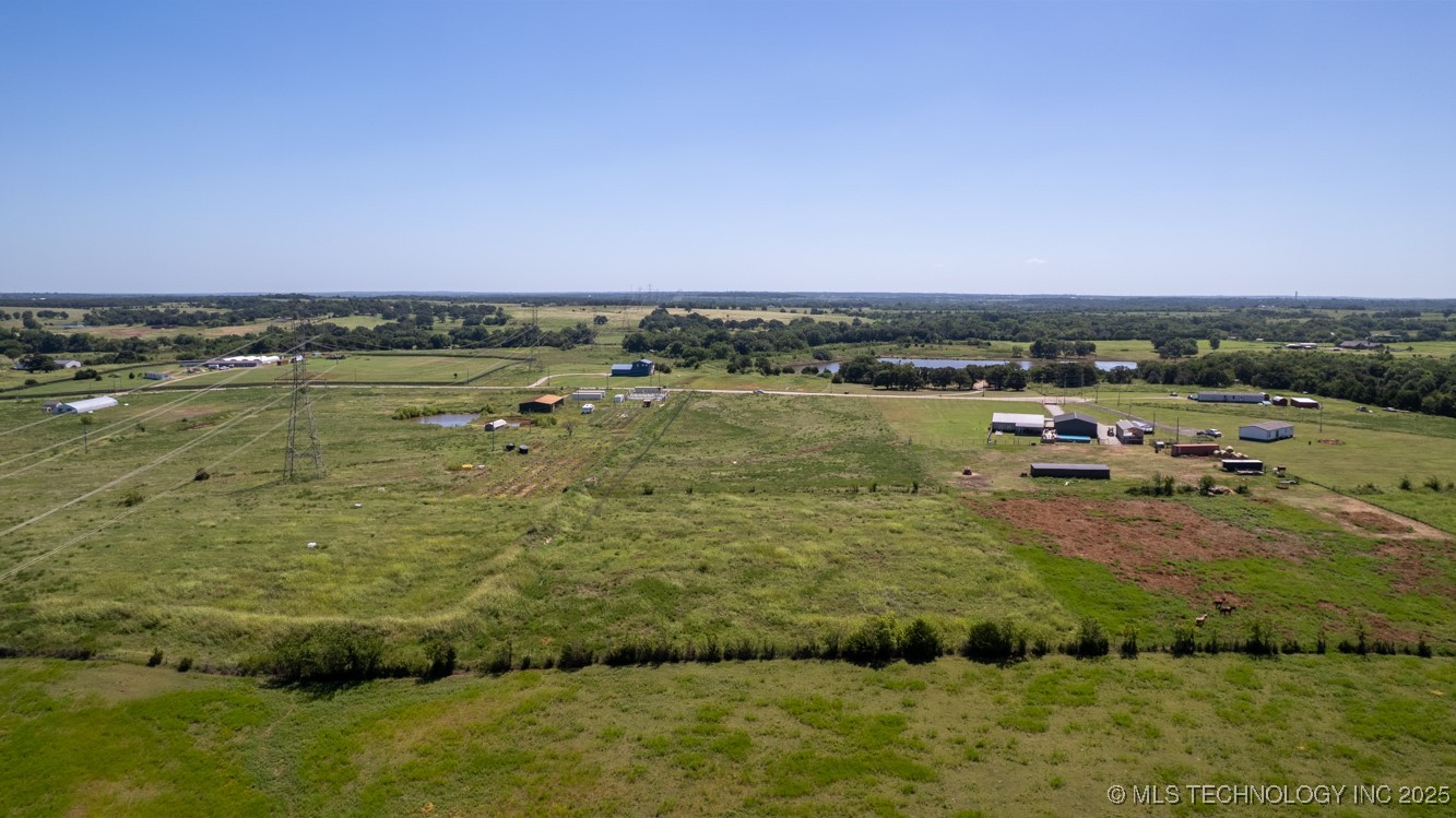 16 S Quail Valley Mcloud OK 74851