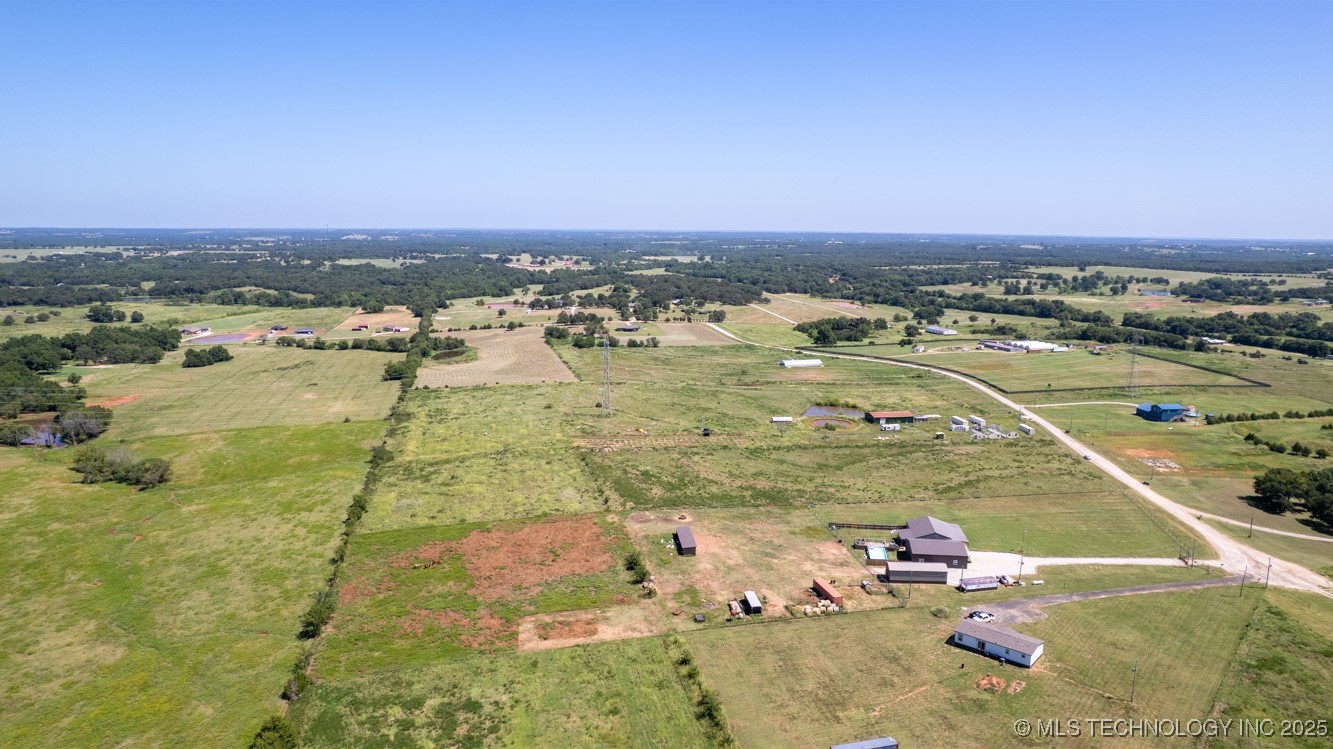 16 S Quail Valley Mcloud OK 74851