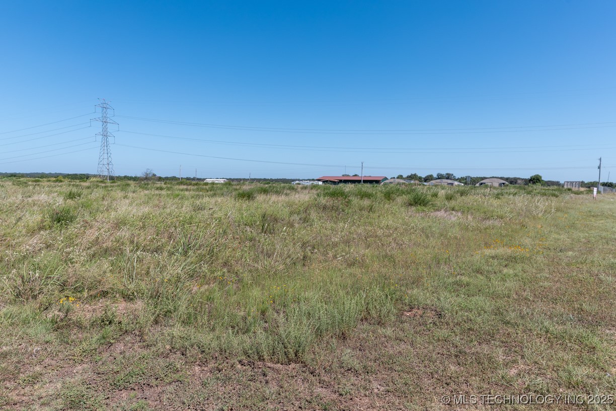 16 S Quail Valley Mcloud OK 74851