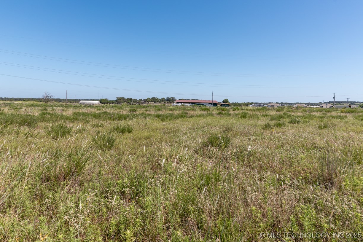 16 S Quail Valley Mcloud OK 74851