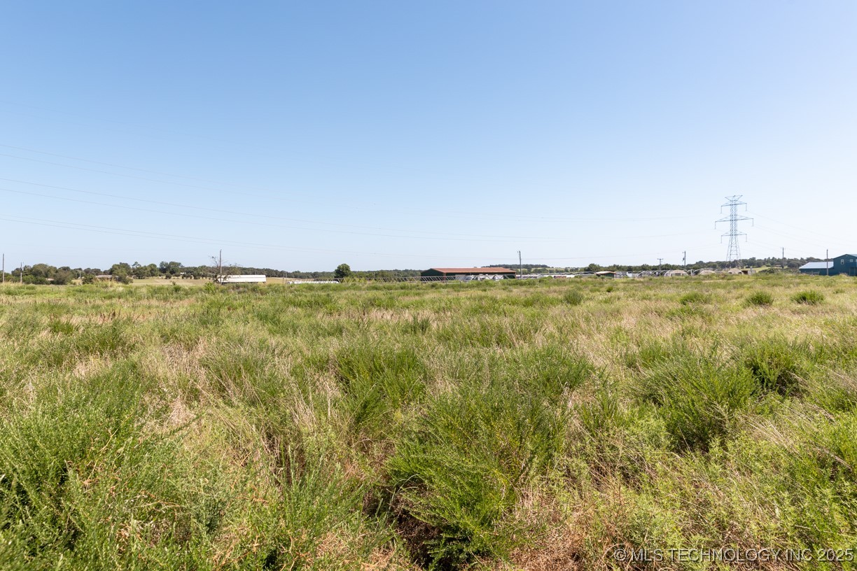 16 S Quail Valley Mcloud OK 74851