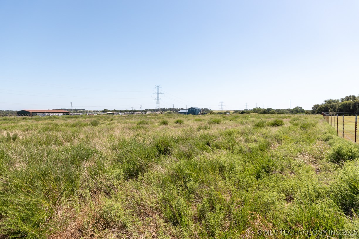 16 S Quail Valley Mcloud OK 74851