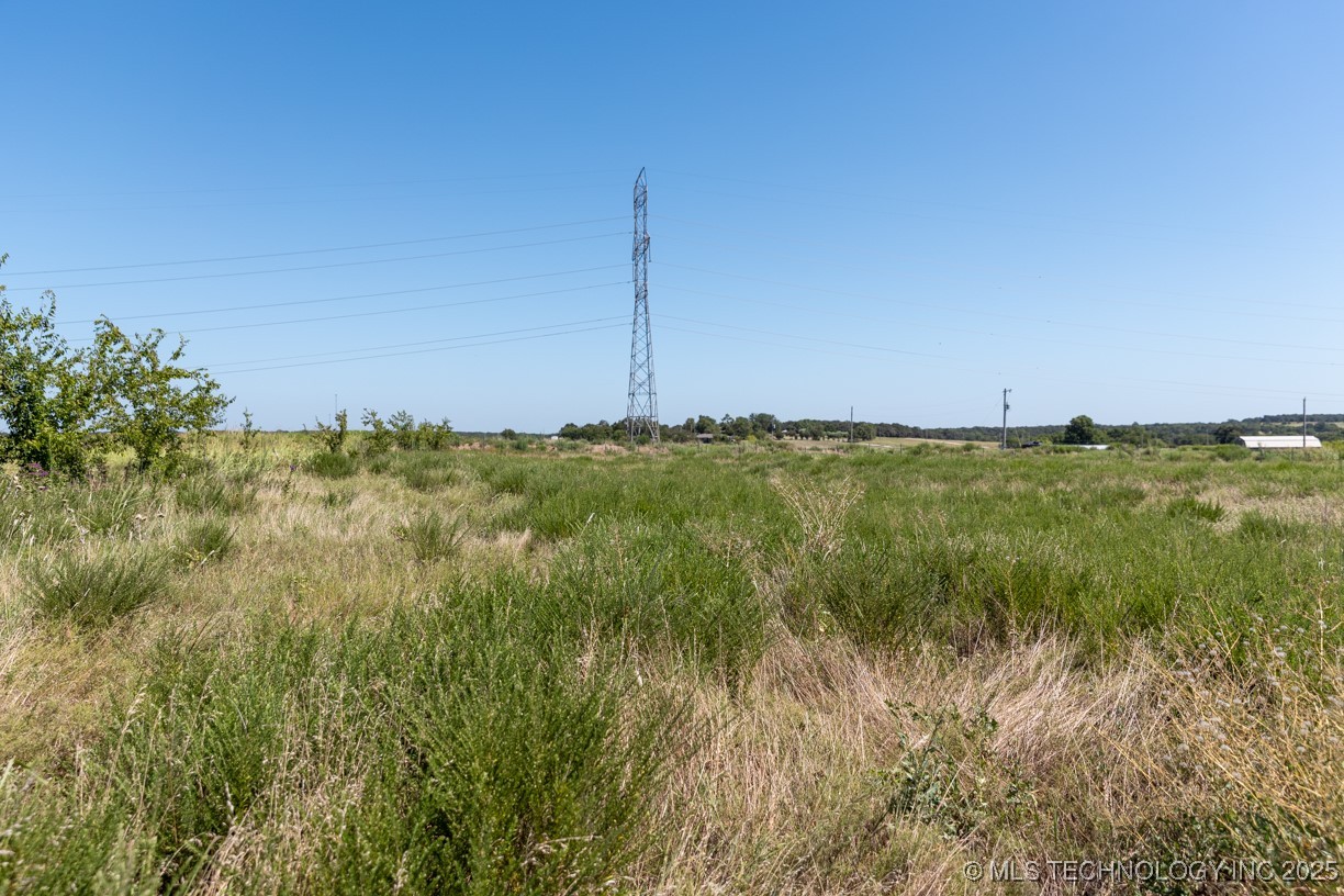 16 S Quail Valley Mcloud OK 74851
