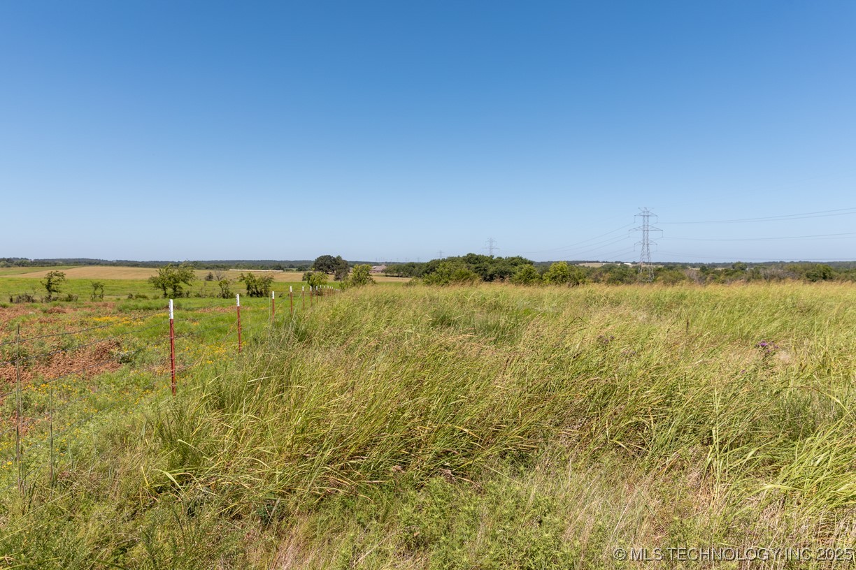 16 S Quail Valley Mcloud OK 74851