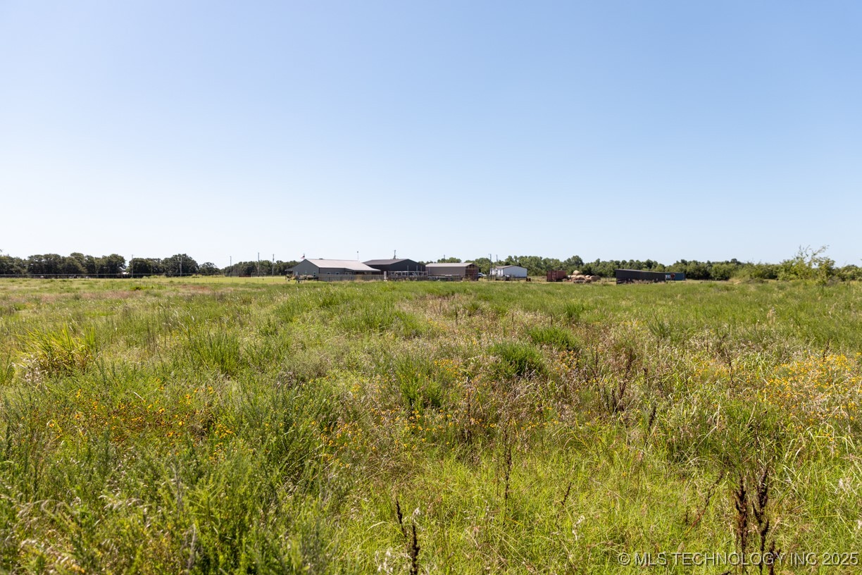 16 S Quail Valley Mcloud OK 74851