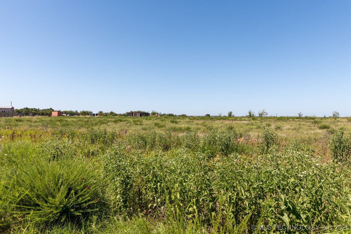 16 S Quail Valley Mcloud OK 74851