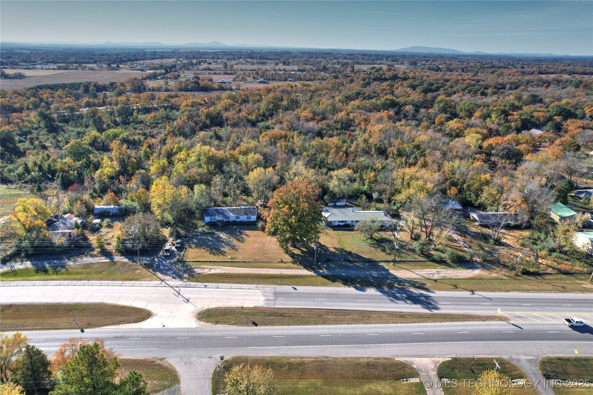 400 W Ray Fine Boulevard Roland OK 74954