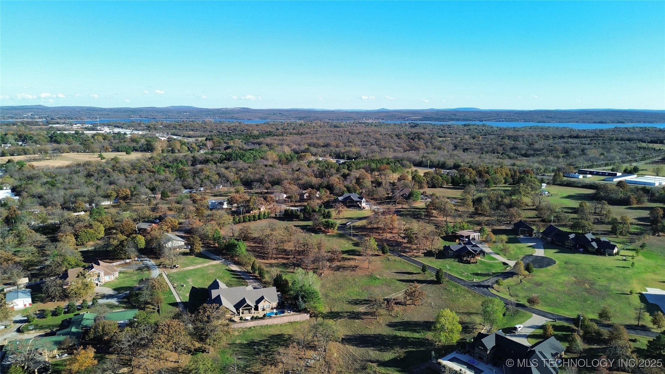 3 Channel Road Eufaula OK 74432