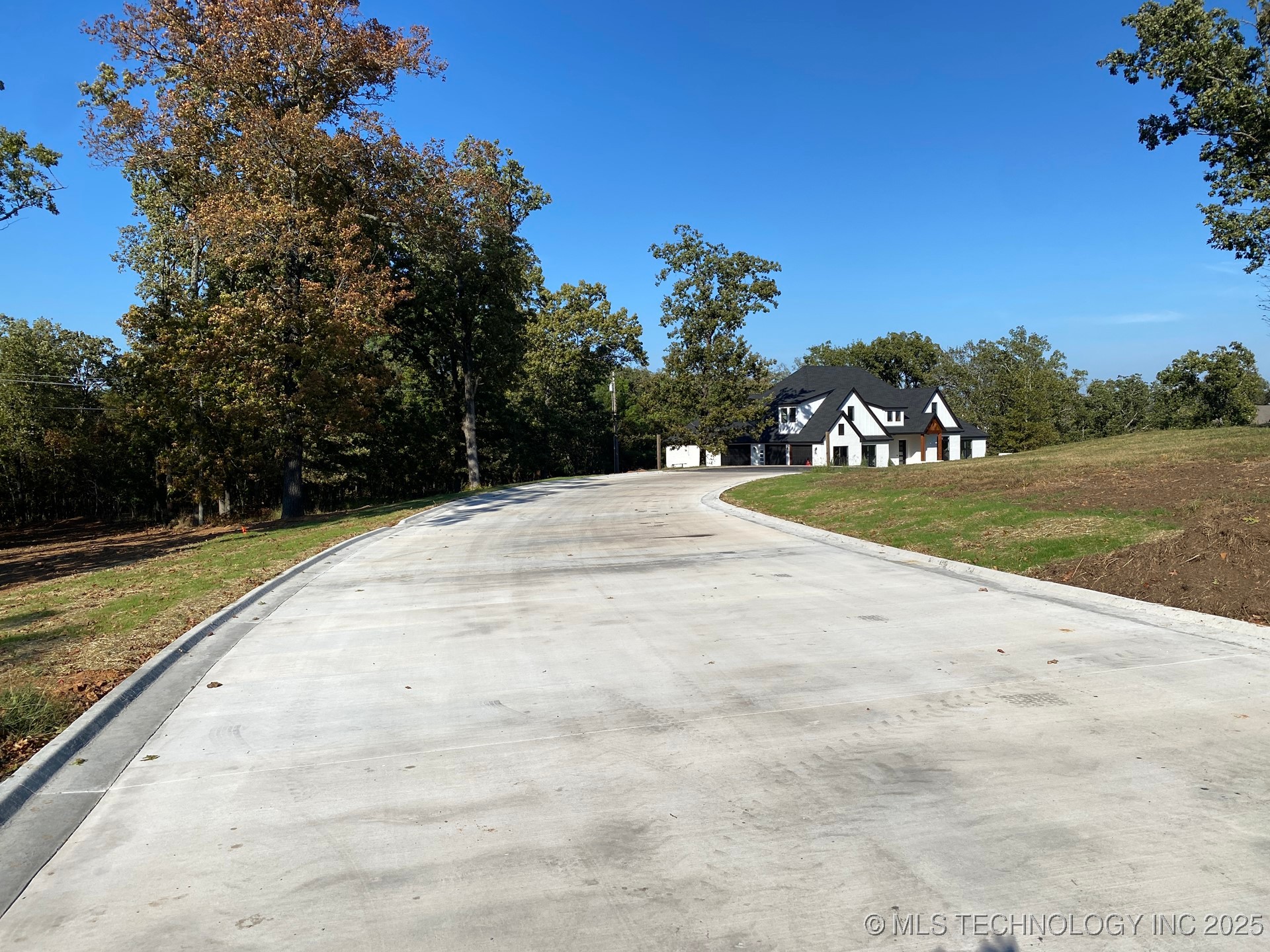 718 Ridgeview Drive Tahlequah OK 74464