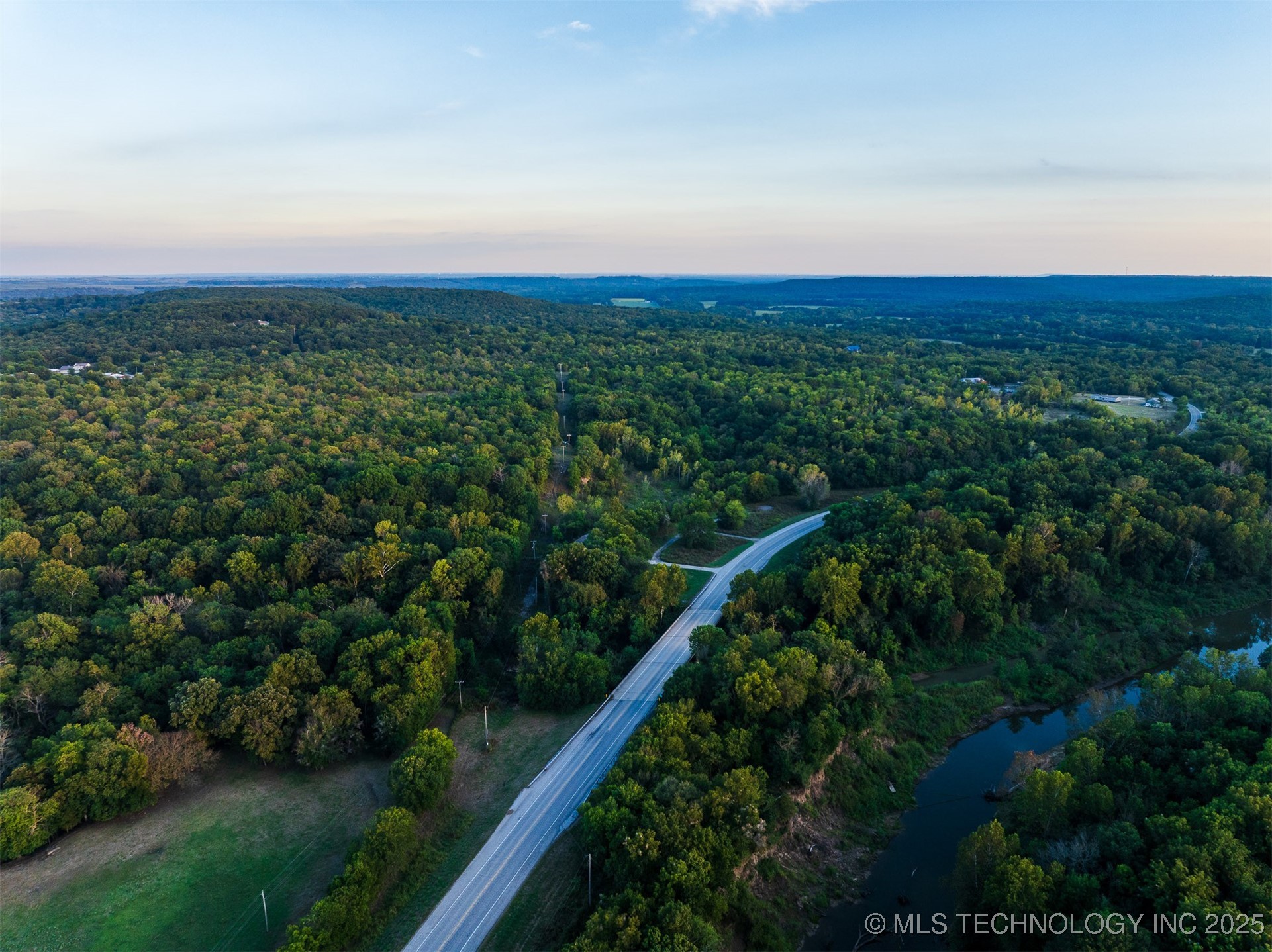 12 Highway 11 Avant OK 74001