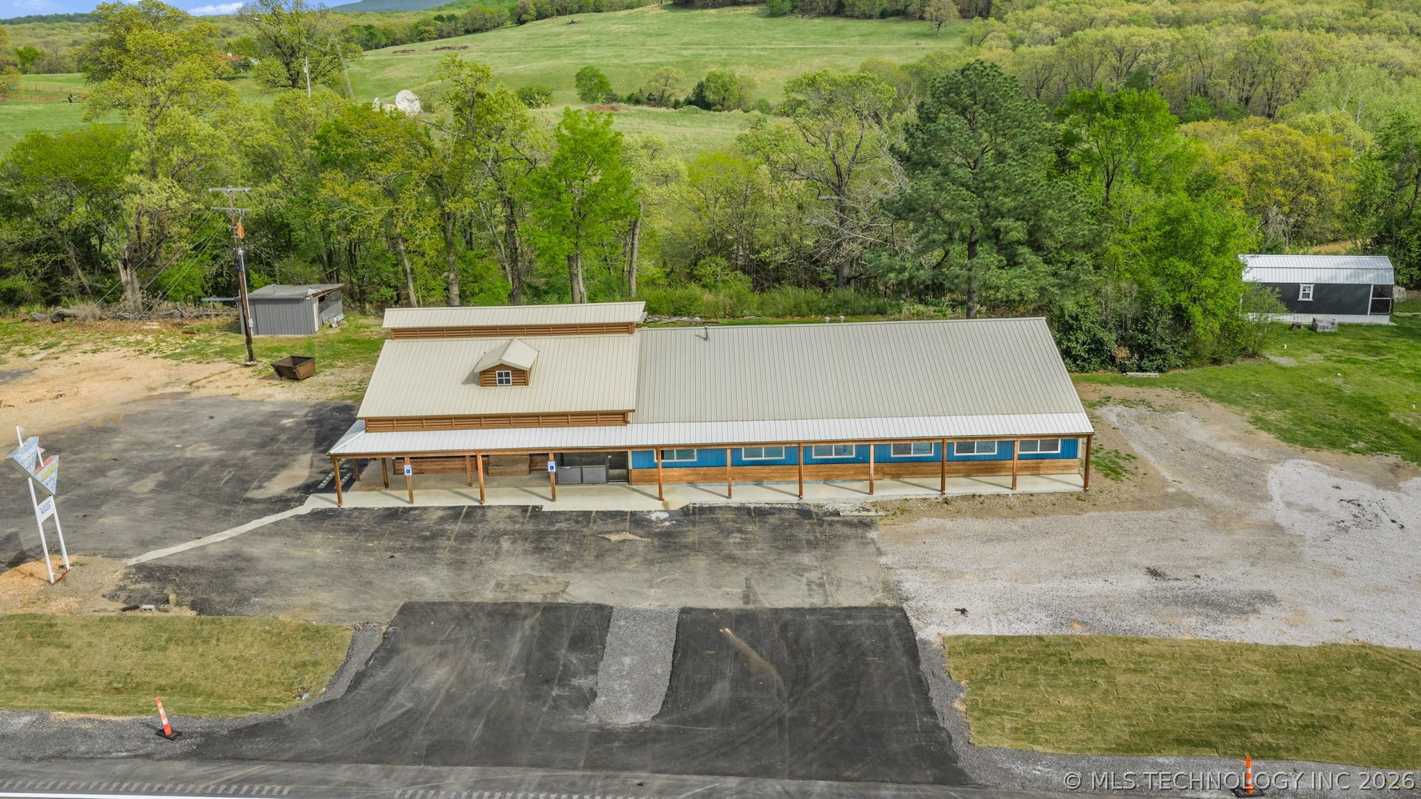29301 State Highway 82 Park Hill OK 74451