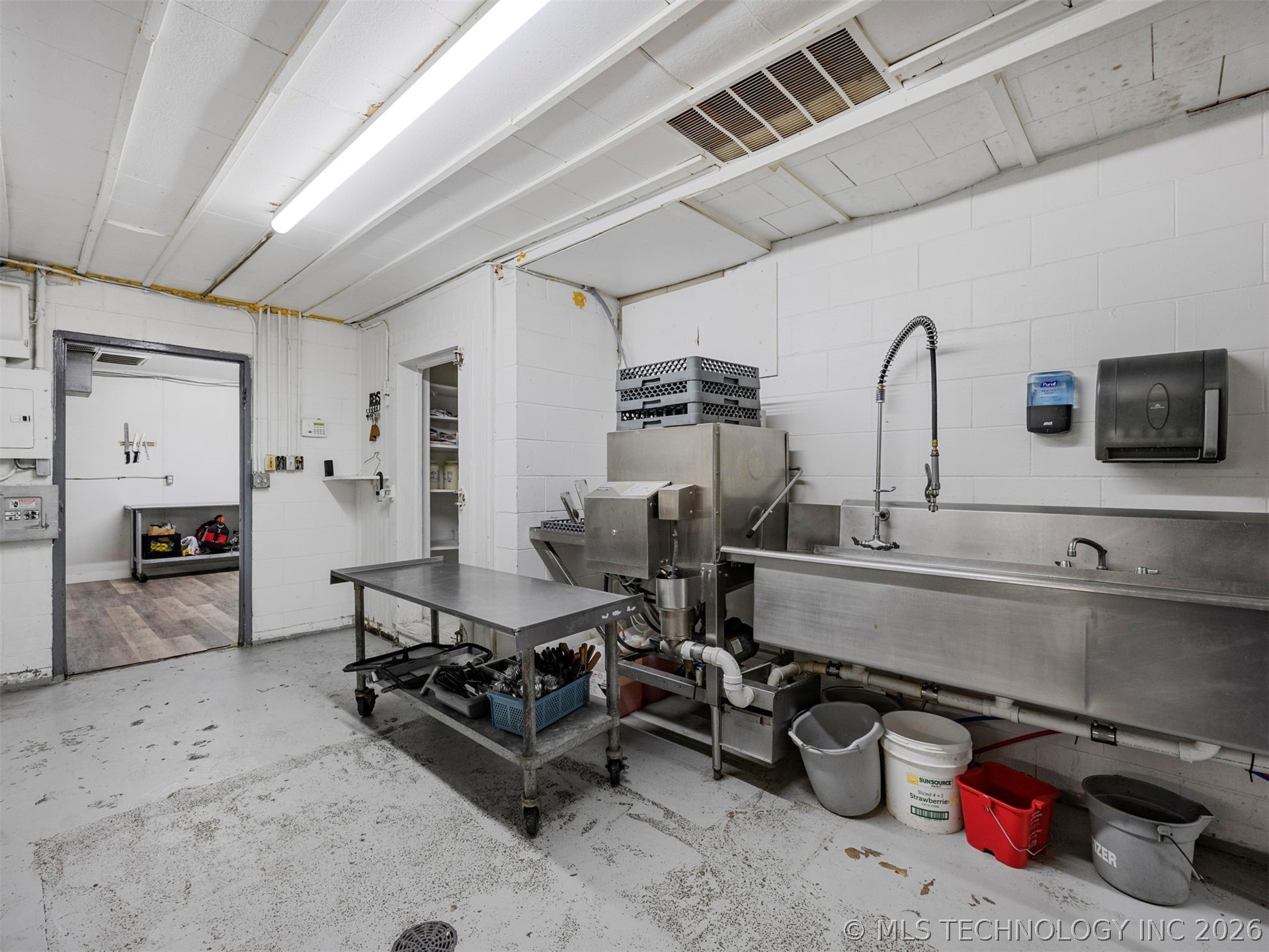 29301 State Highway 82 Park Hill OK 74451