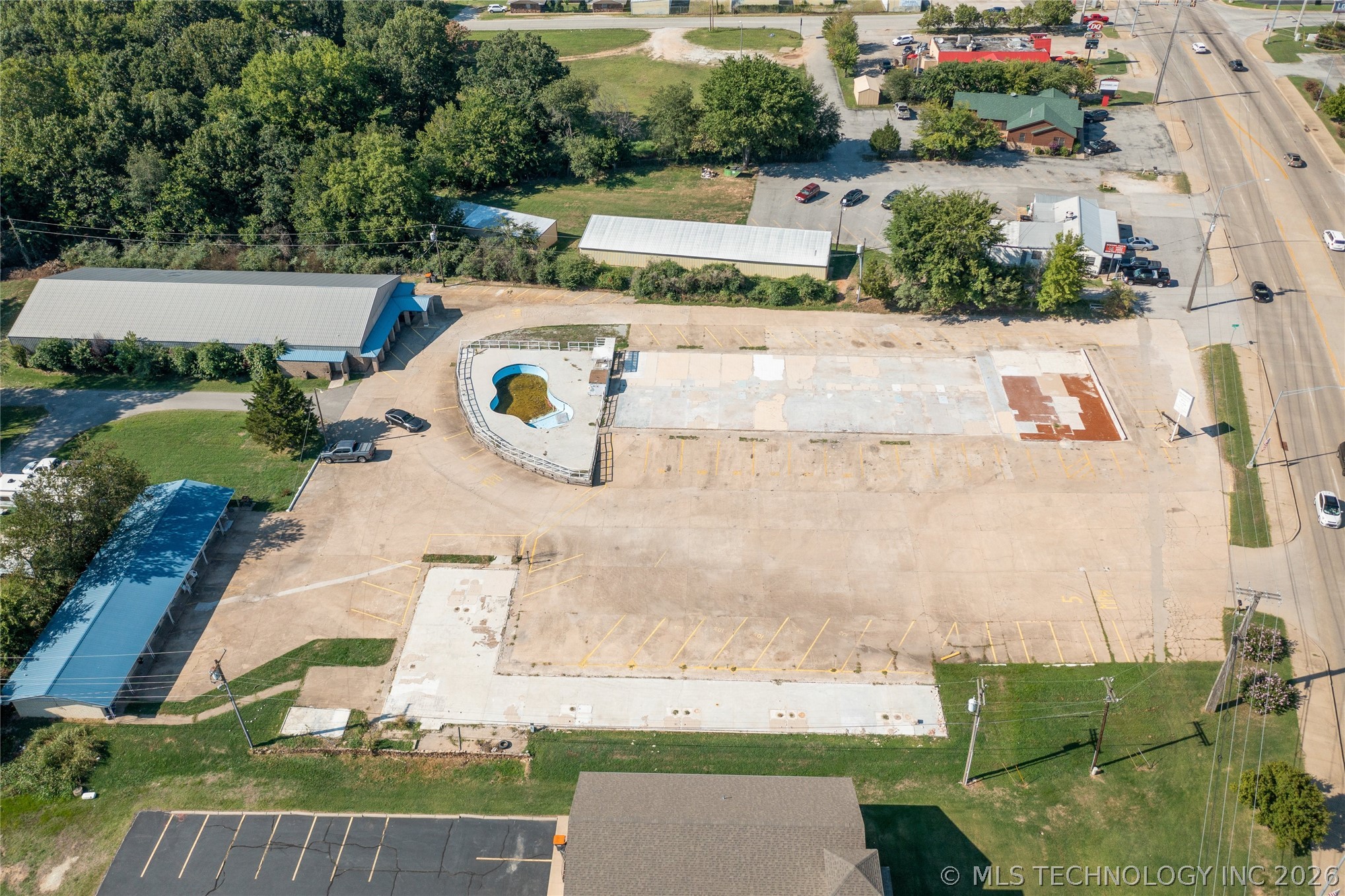 S Main Street Grove OK 74344