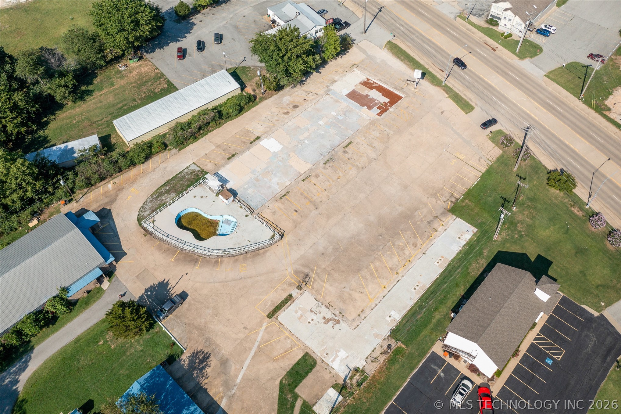 S Main Street Grove OK 74344