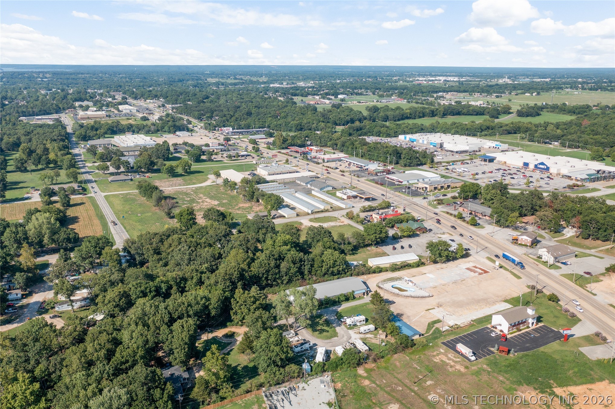 S Main Street Grove OK 74344