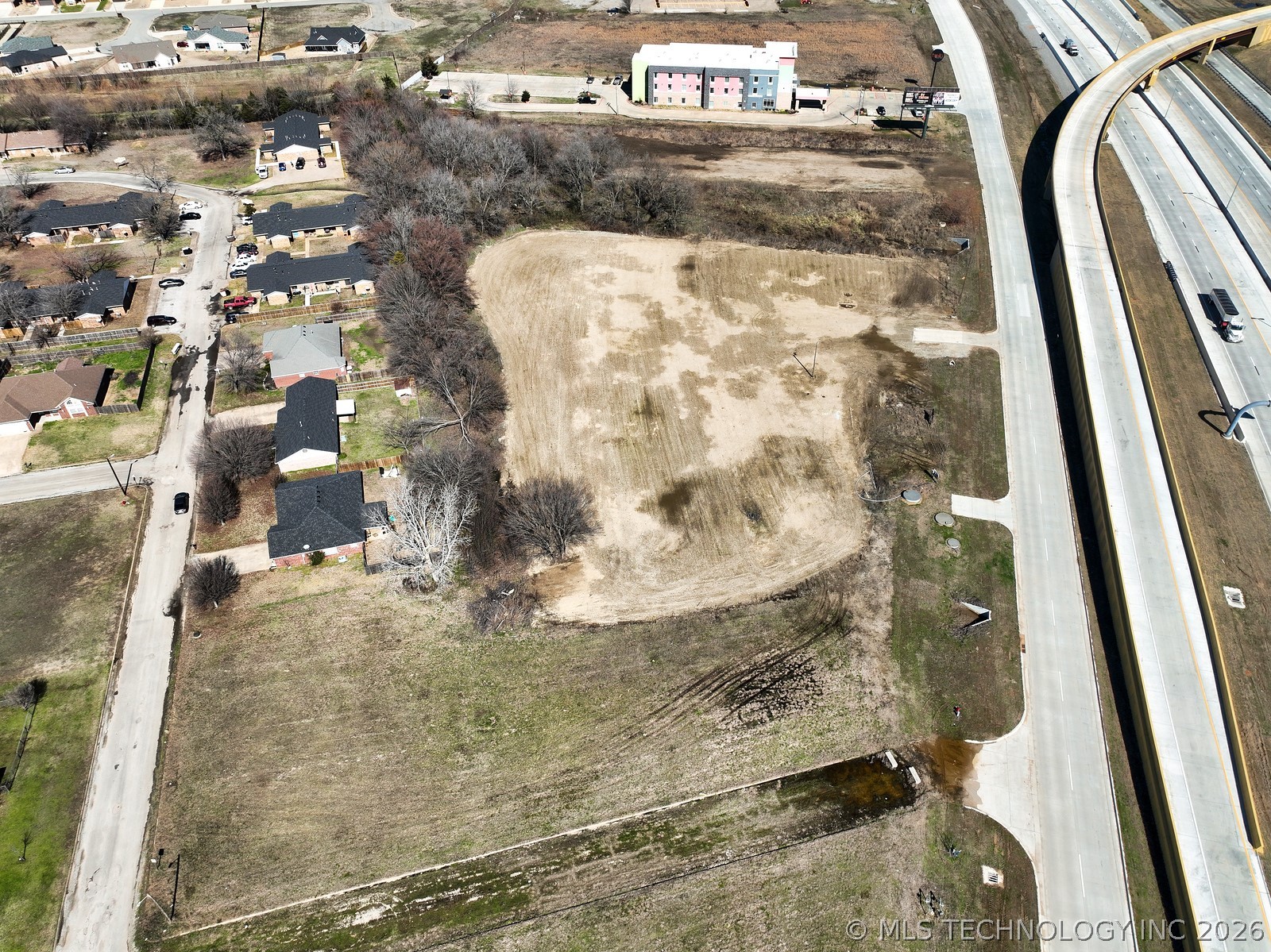 1007 N Service Road Calera OK 74730